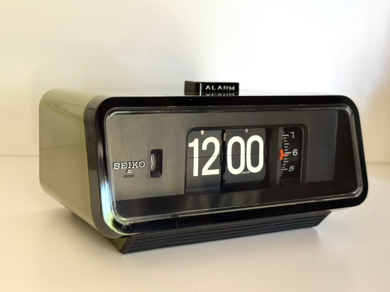 Seiko DP682M Flip Clock
