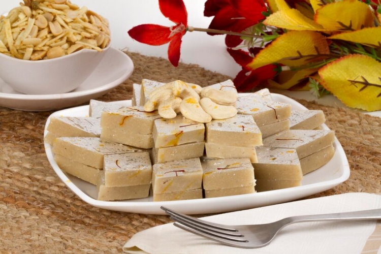KAJU KATLI