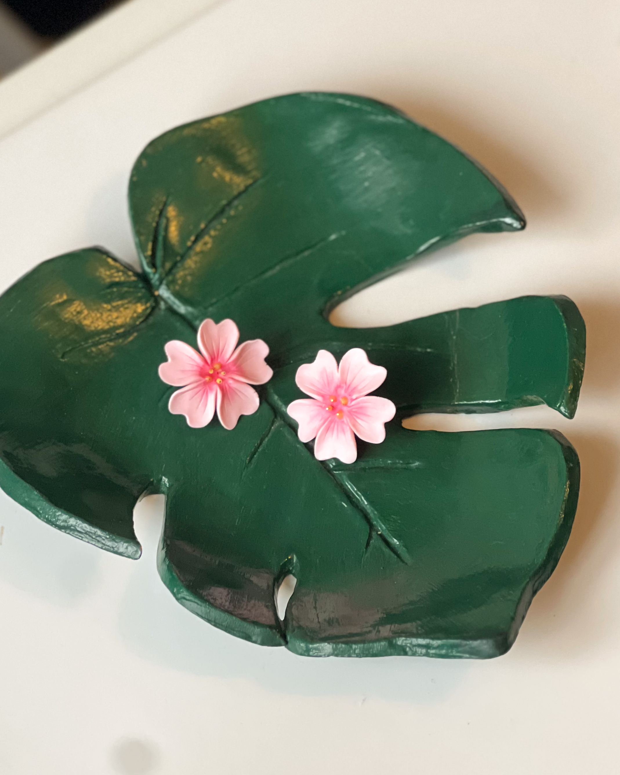 Statement Sakura Studs