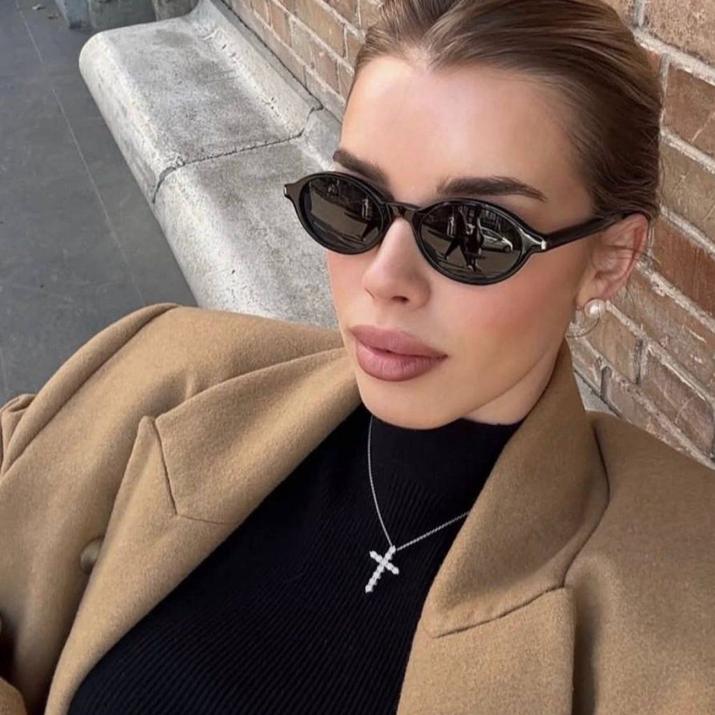 Yves Saint Laurent Jeanne 