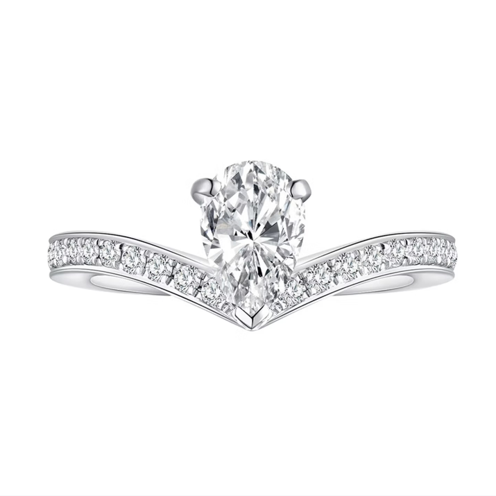 Customize Pear-Shaped Moissanite Engagement Ring