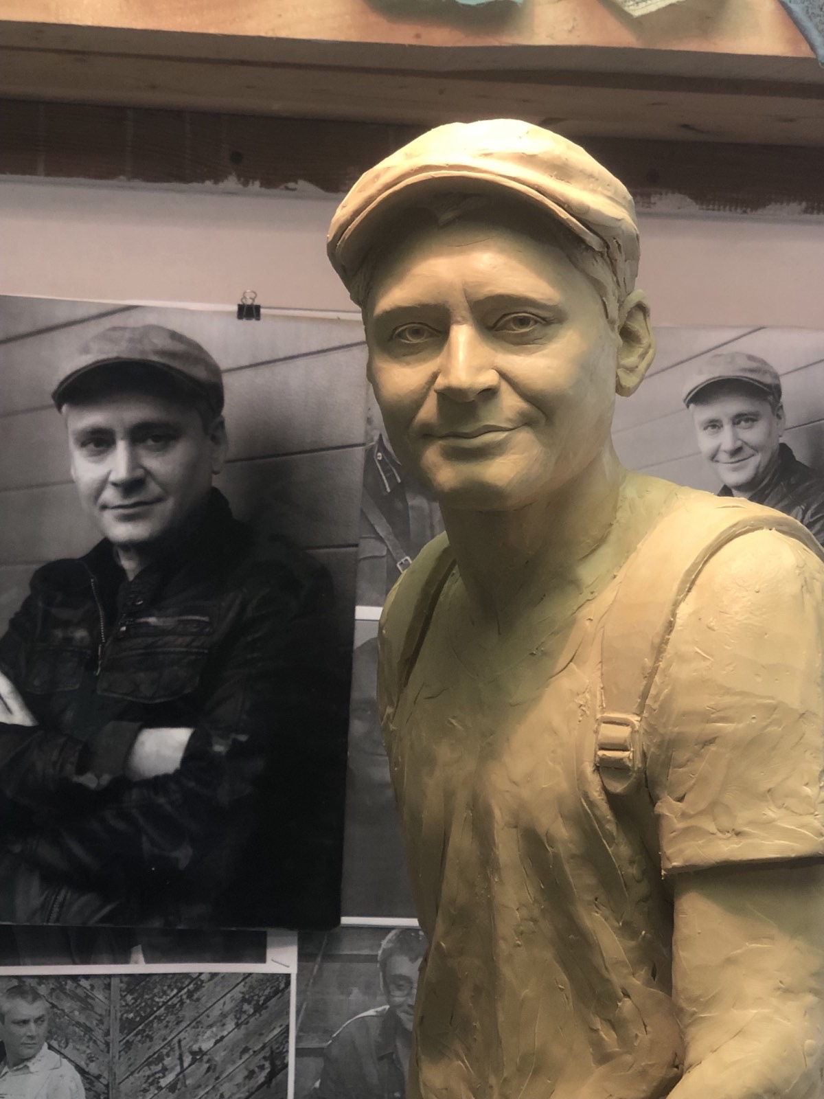 Пам’ятник Віталію Лінецькому