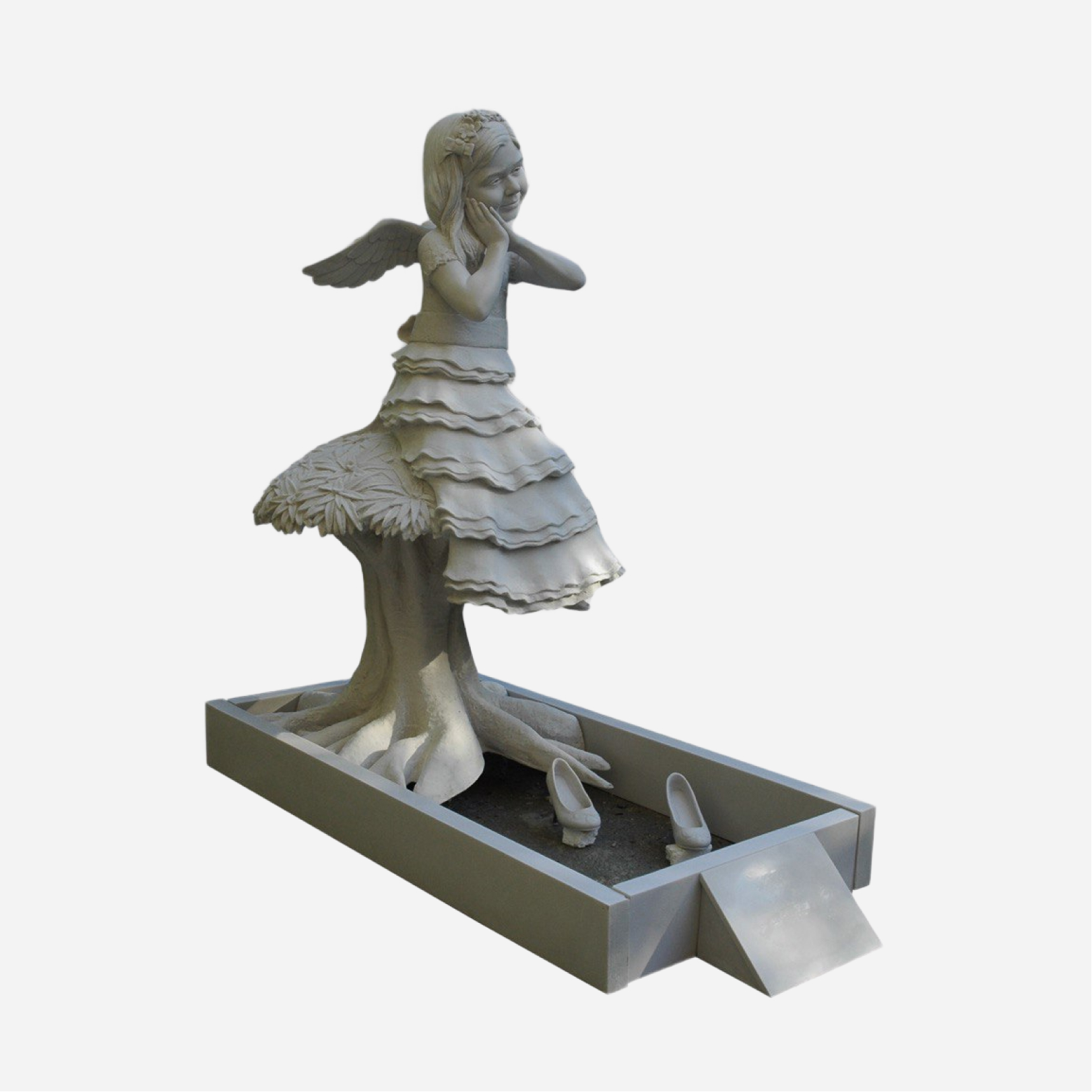 Пам’ятник дівчина – янгол “Марія"