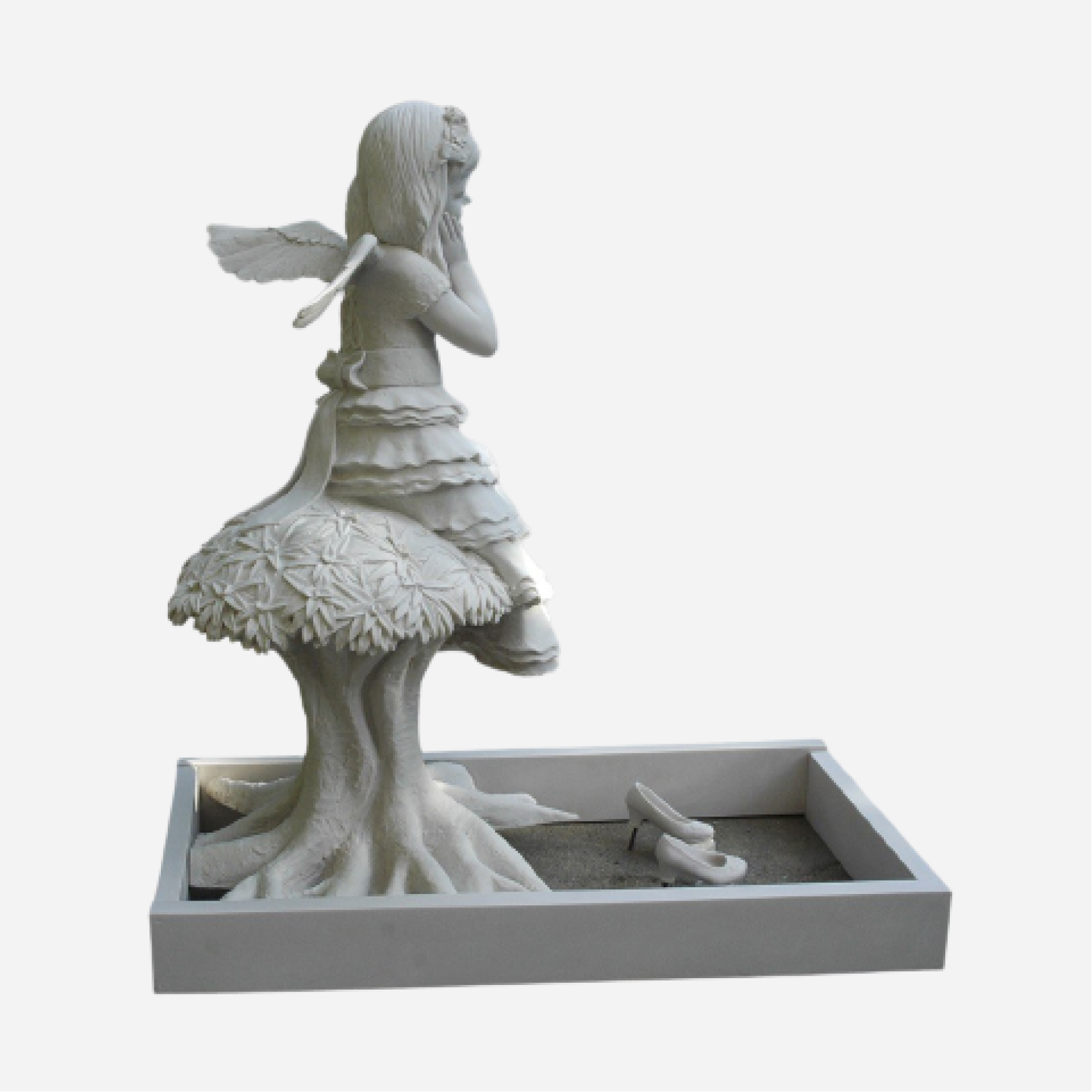 Monument "Girl-Angel Maria"