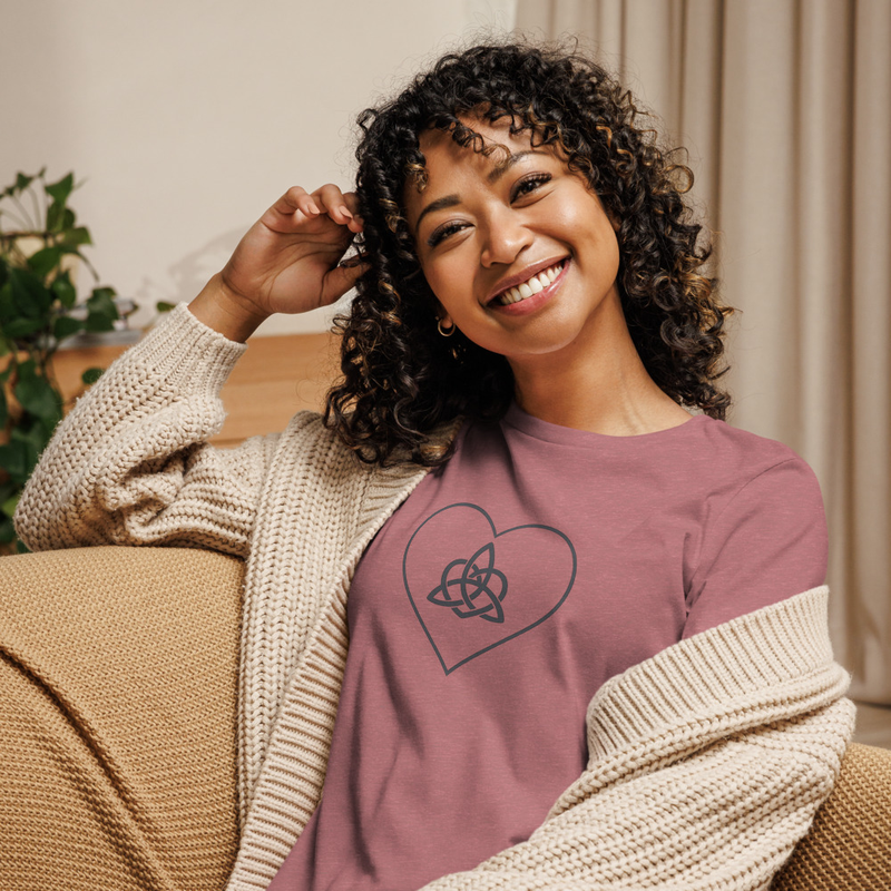 Women's Relaxed Tee Infinity Heart