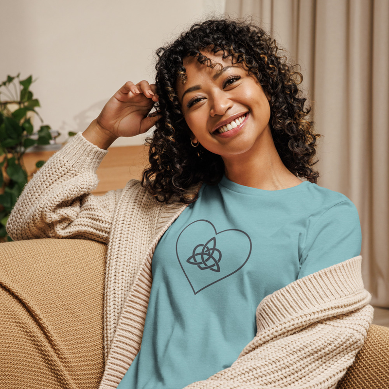 Women's Relaxed Tee Infinity Heart