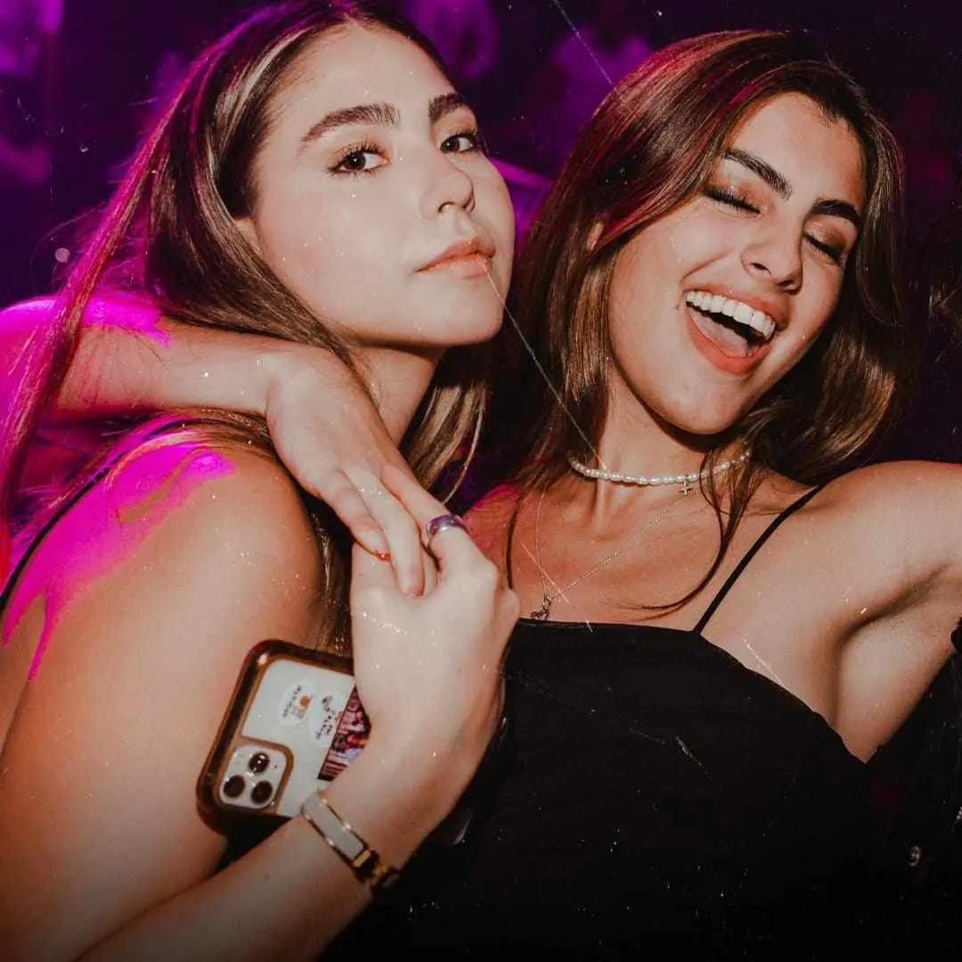 D´cave Antro Barra Libre