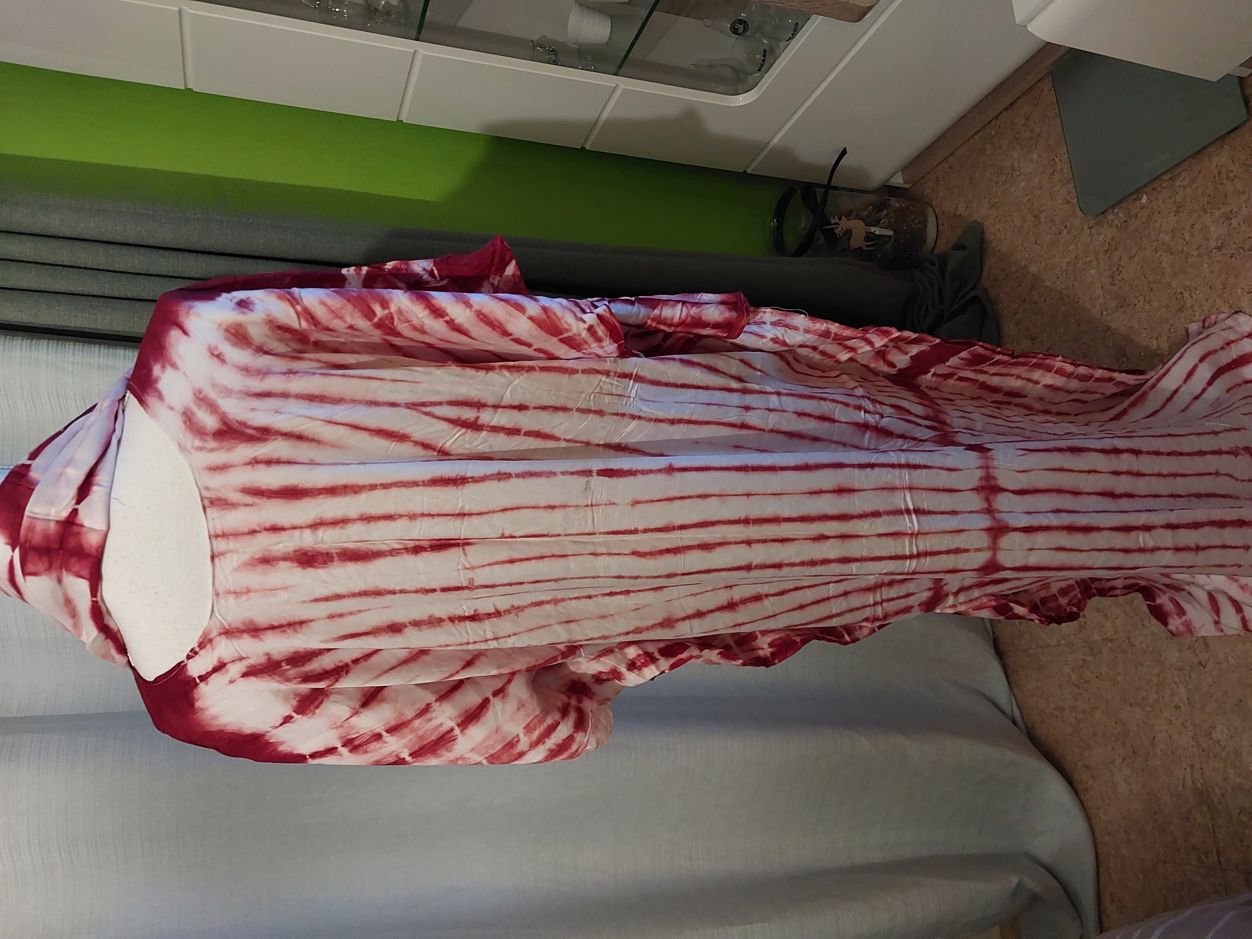 Robe tie & dye rouge et blanche