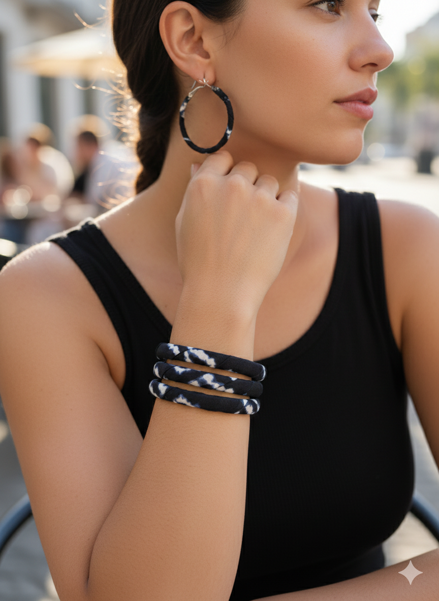 Trio bracelets et boucles d'oreilles assorties 