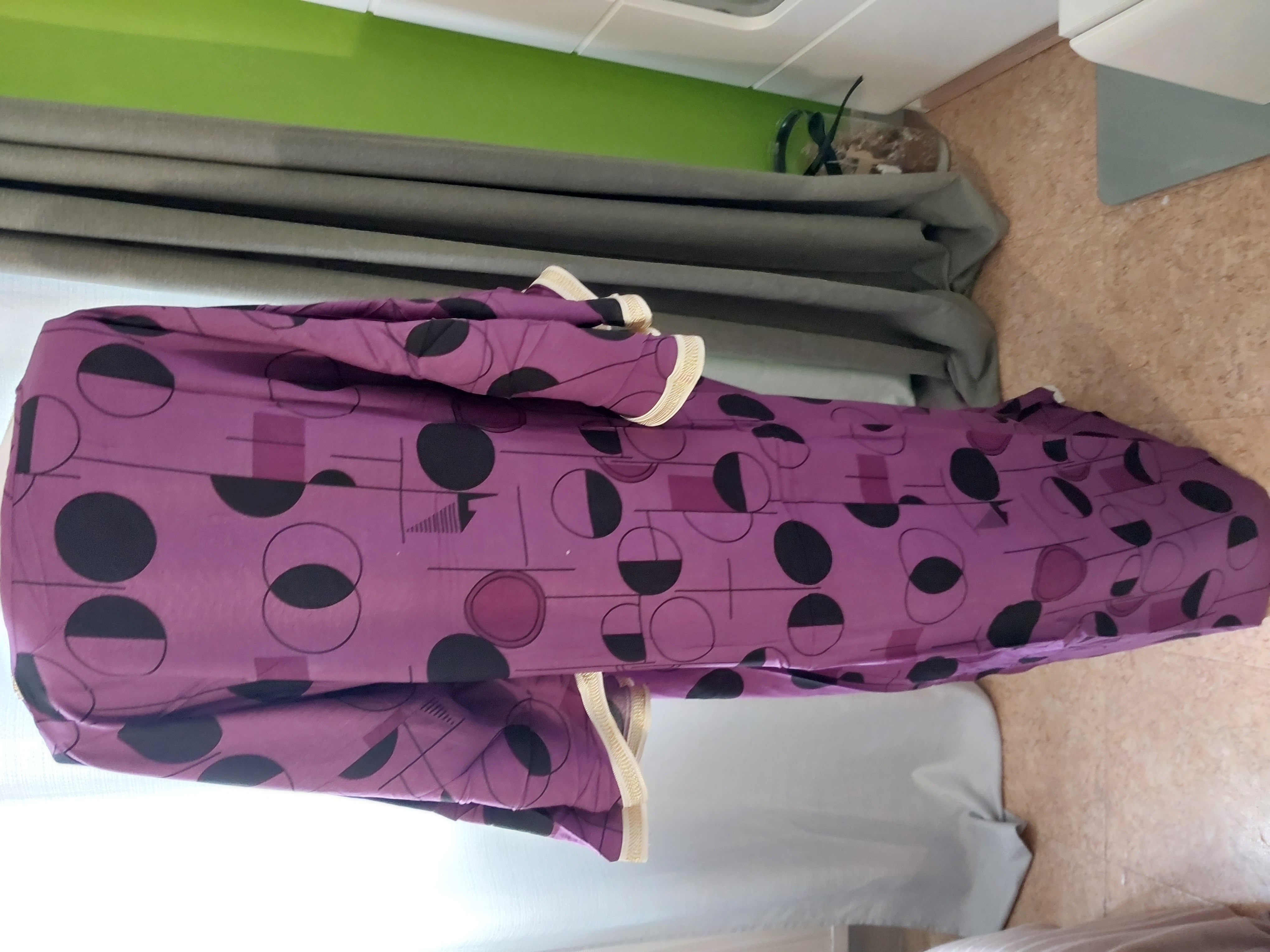 Robe africaine avec foulard assorti