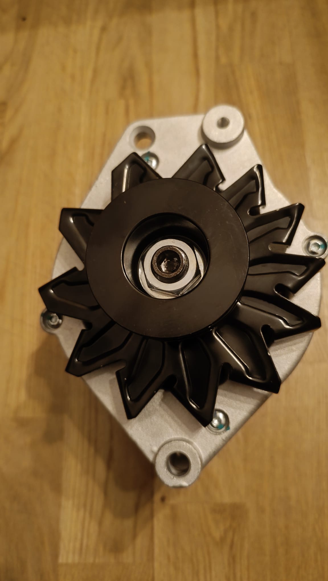 Alternador VOLKSWAGEN CARAVELL 1992