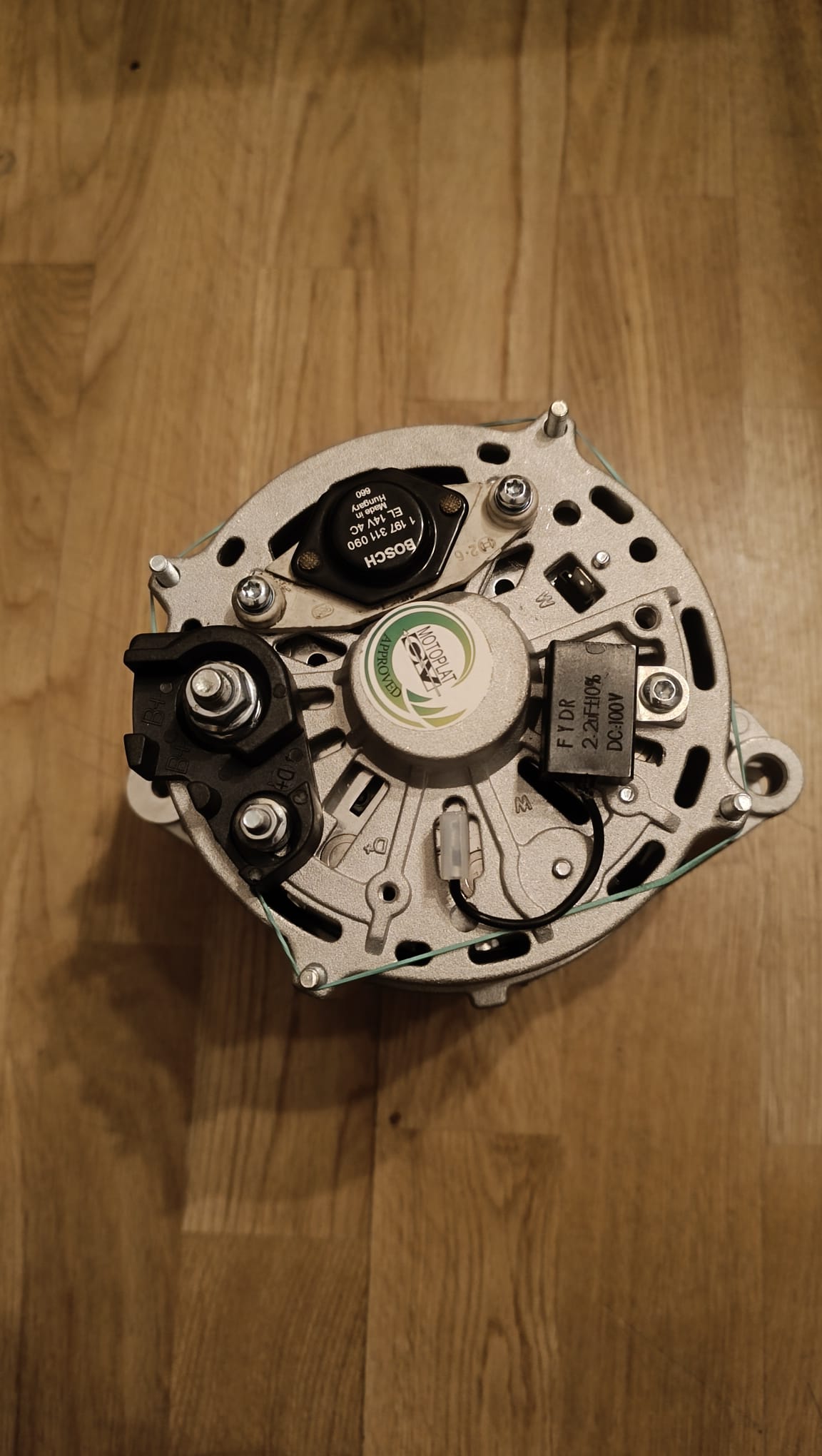 Alternador VOLKSWAGEN CARAVELL 1992