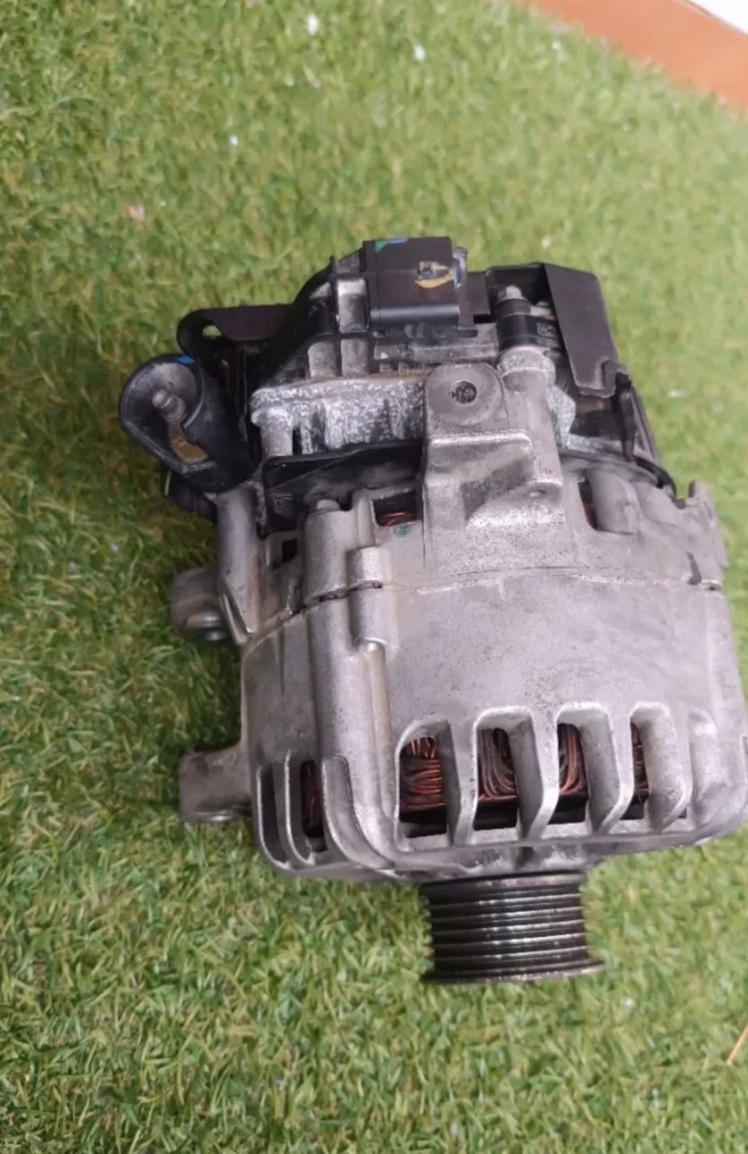 Alternador 9815683280