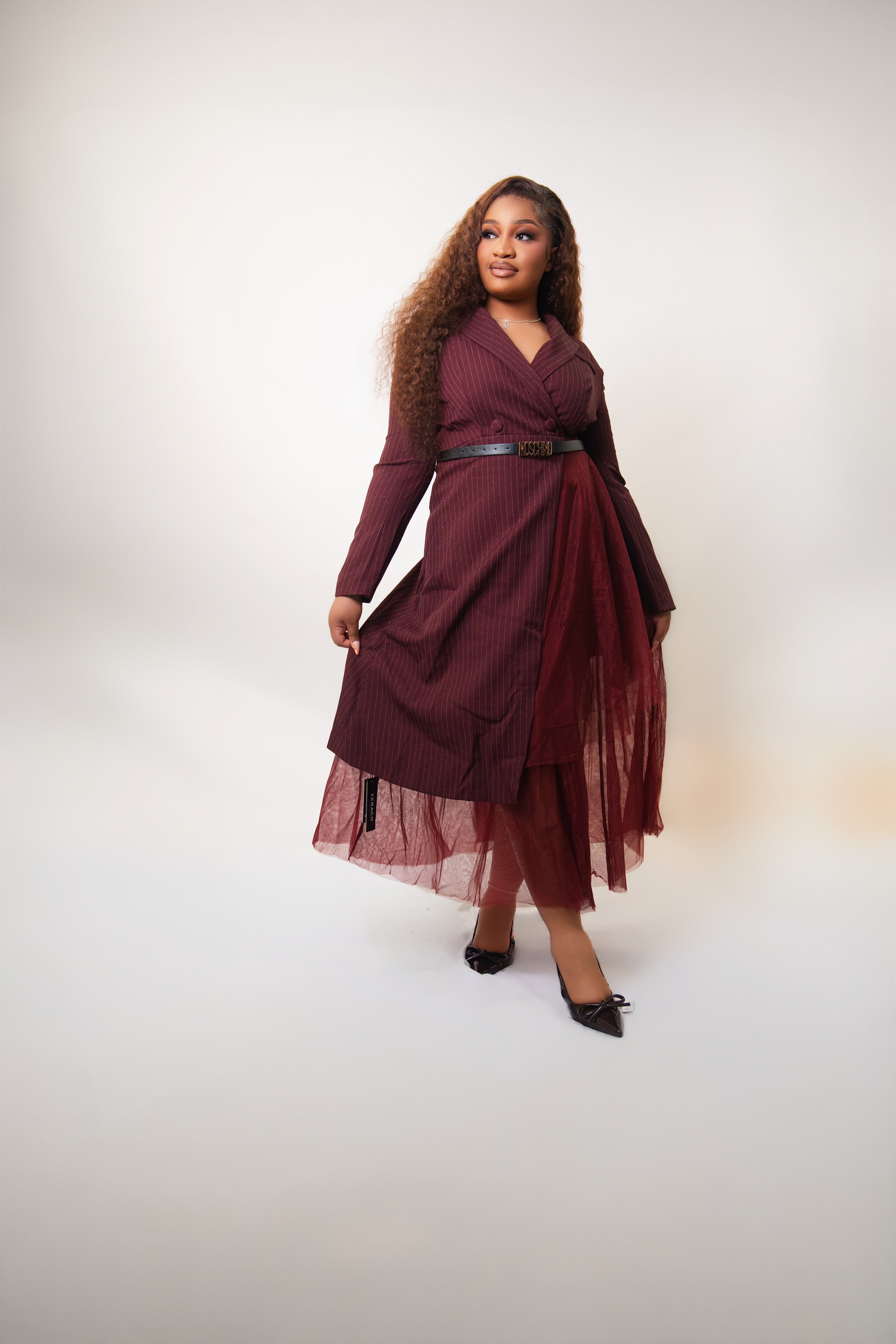 Robe élégante bordeaux
