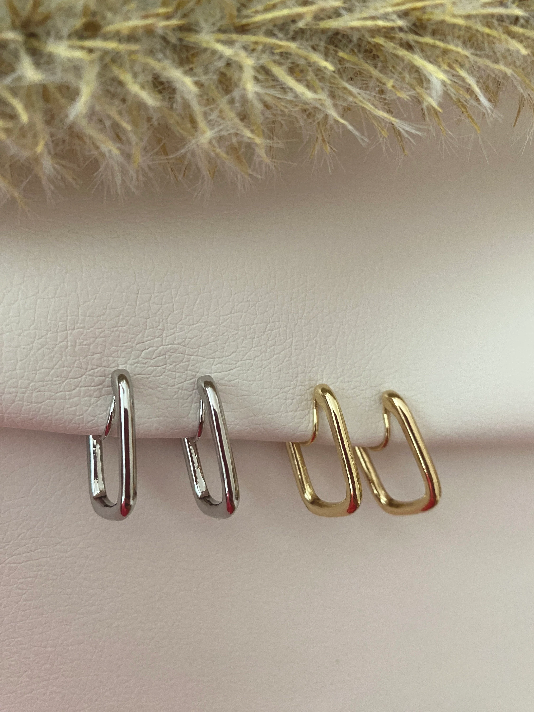 Elegant  Clips Ohrringe ohne Ohrringeloch: Goldfarbig or Silberfarbig #014