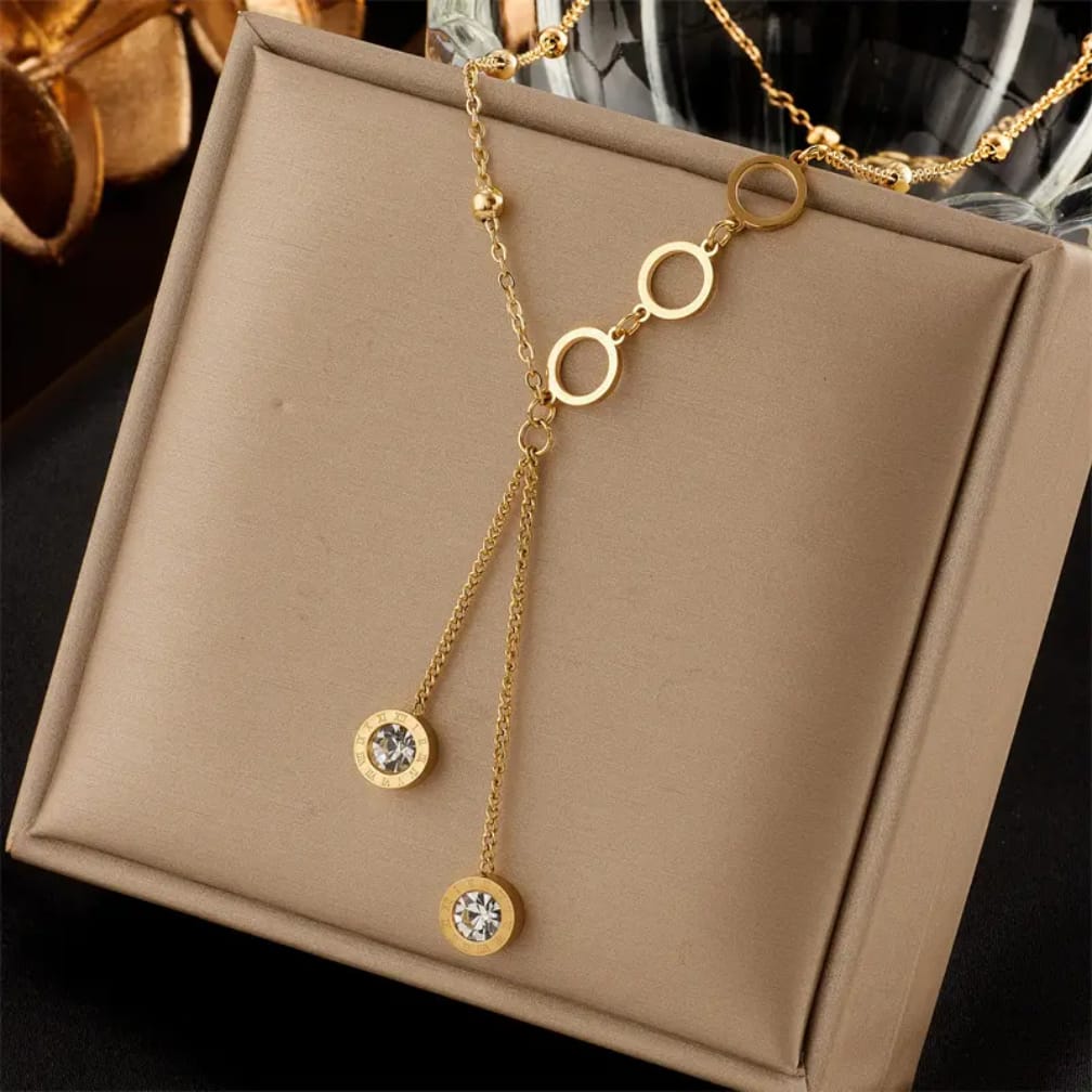 Elegant Gold-Plated Pendant Necklace