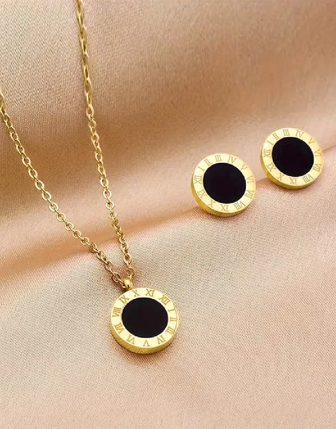 Black Roman Gold Jewelry Set