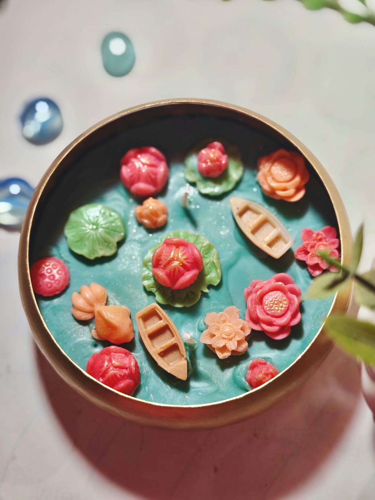 Lotus Pond Urli Candle ( 200 gm, 4 inch dia)