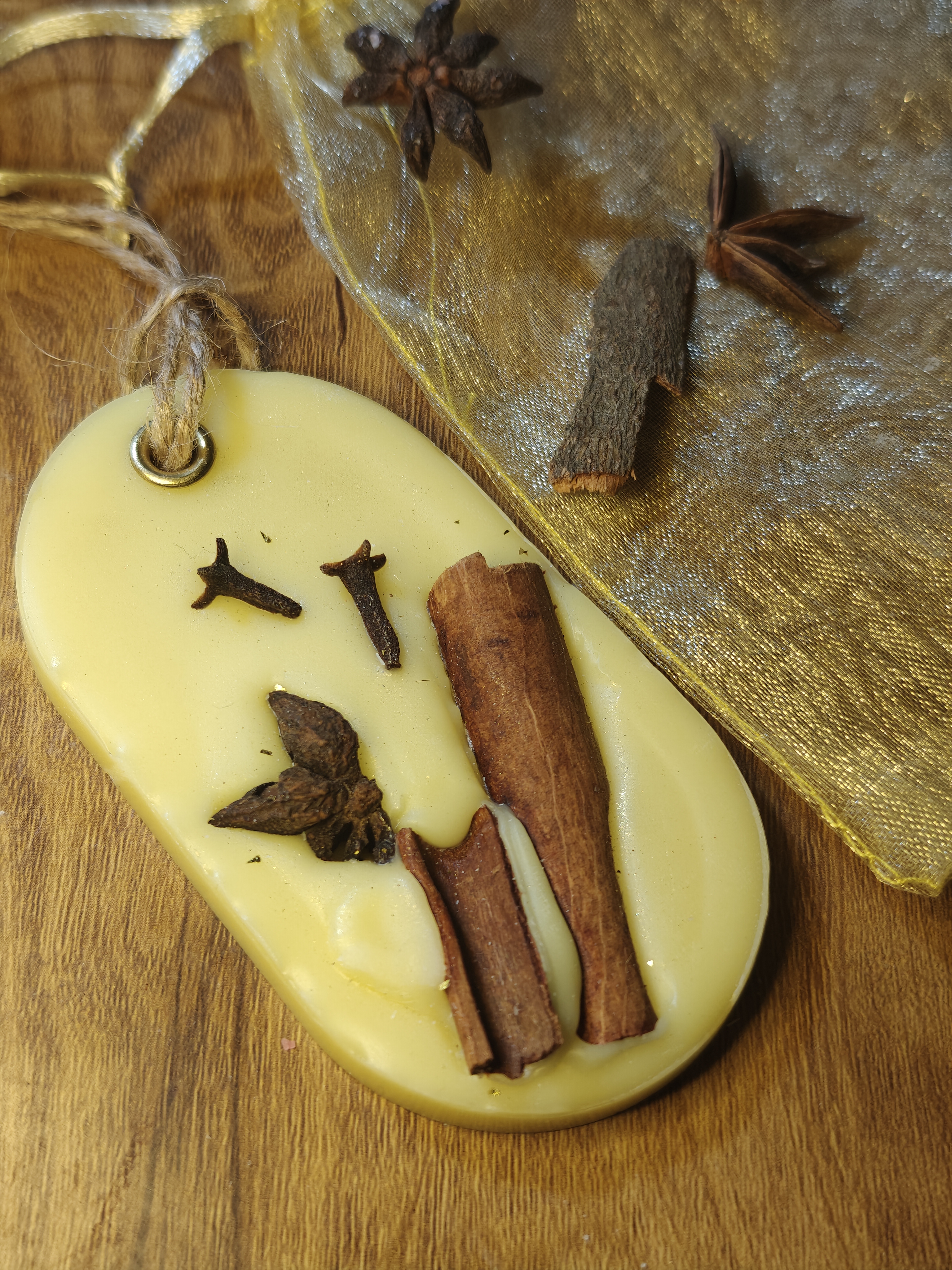 Set of Two - Wardrobe Air Freshener Bar