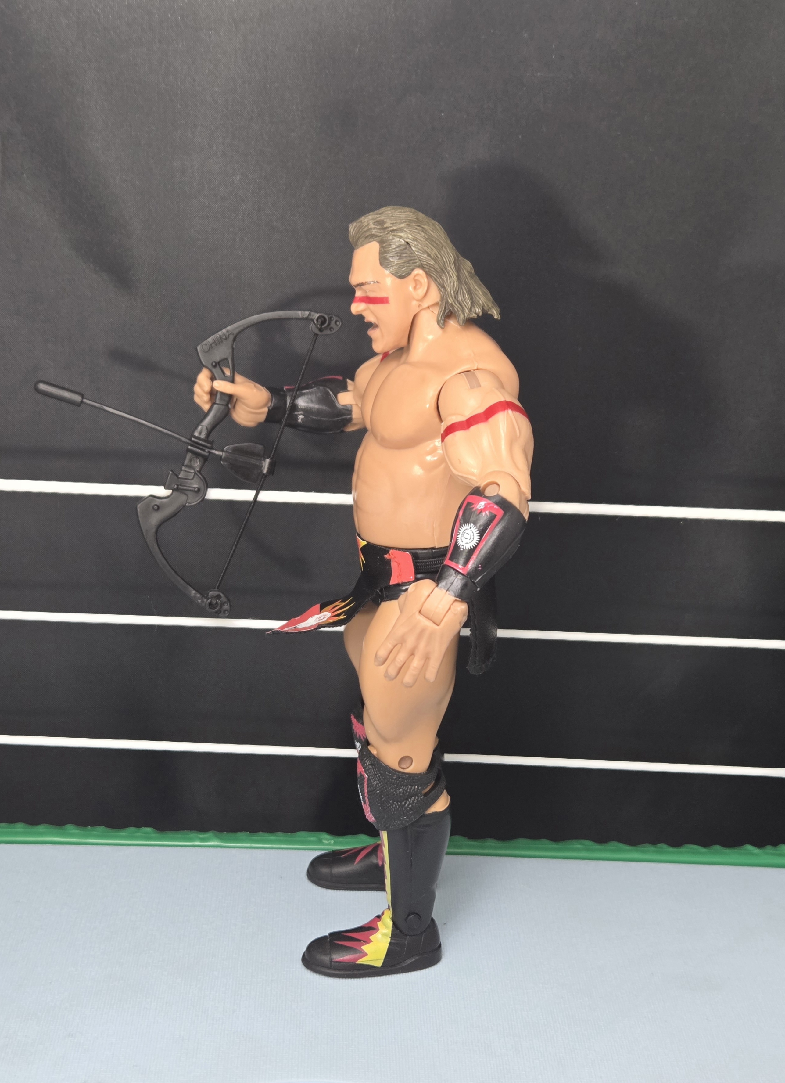 Vintage WWE 2004 Jakks Pacific Ruthless Aggression Tatanka Action Figure W/ Accessories