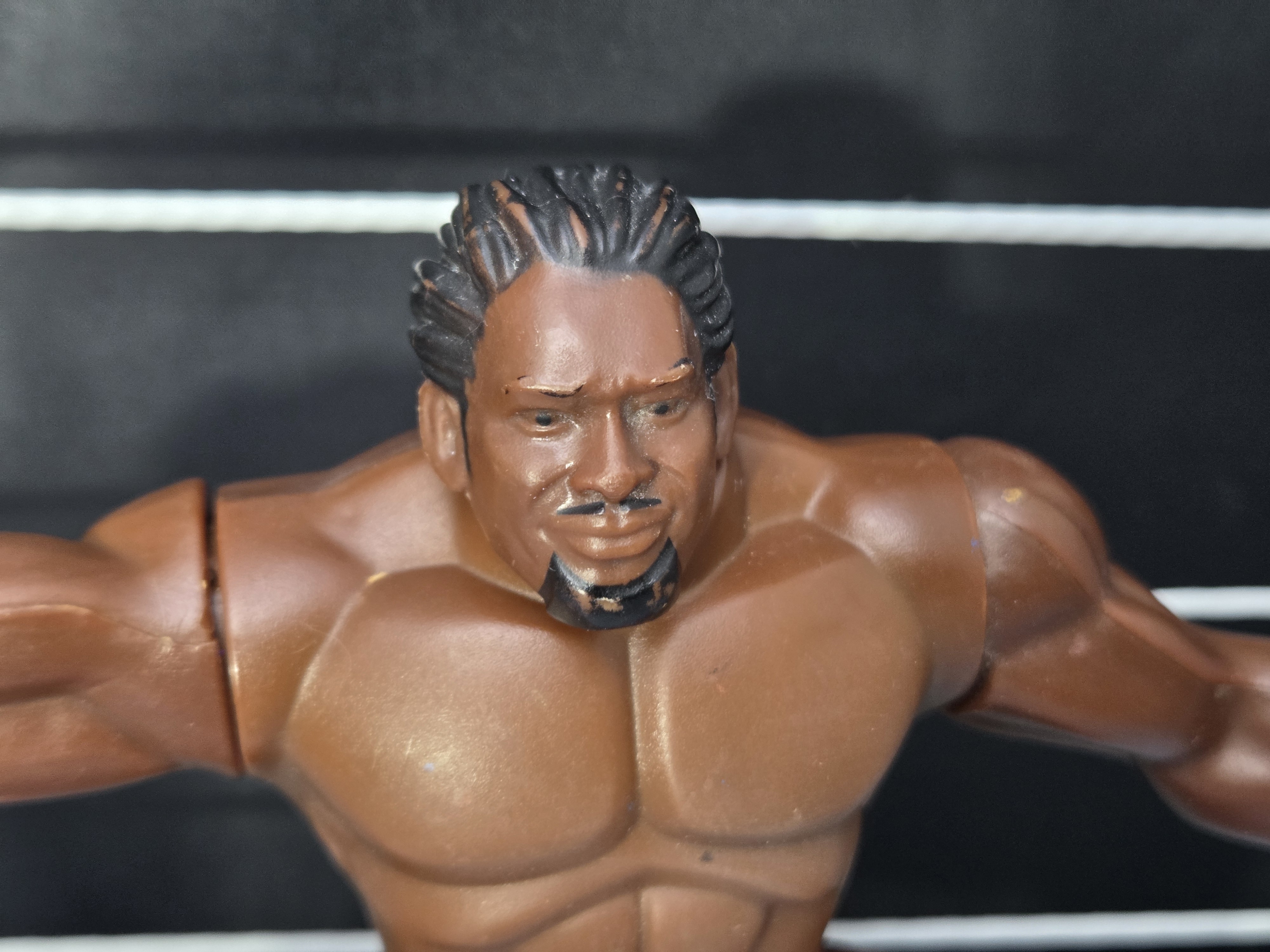 2012 WWE Mattel Power Slammers Series 2 Thunder Twisting Kofi Kingston Action Figure