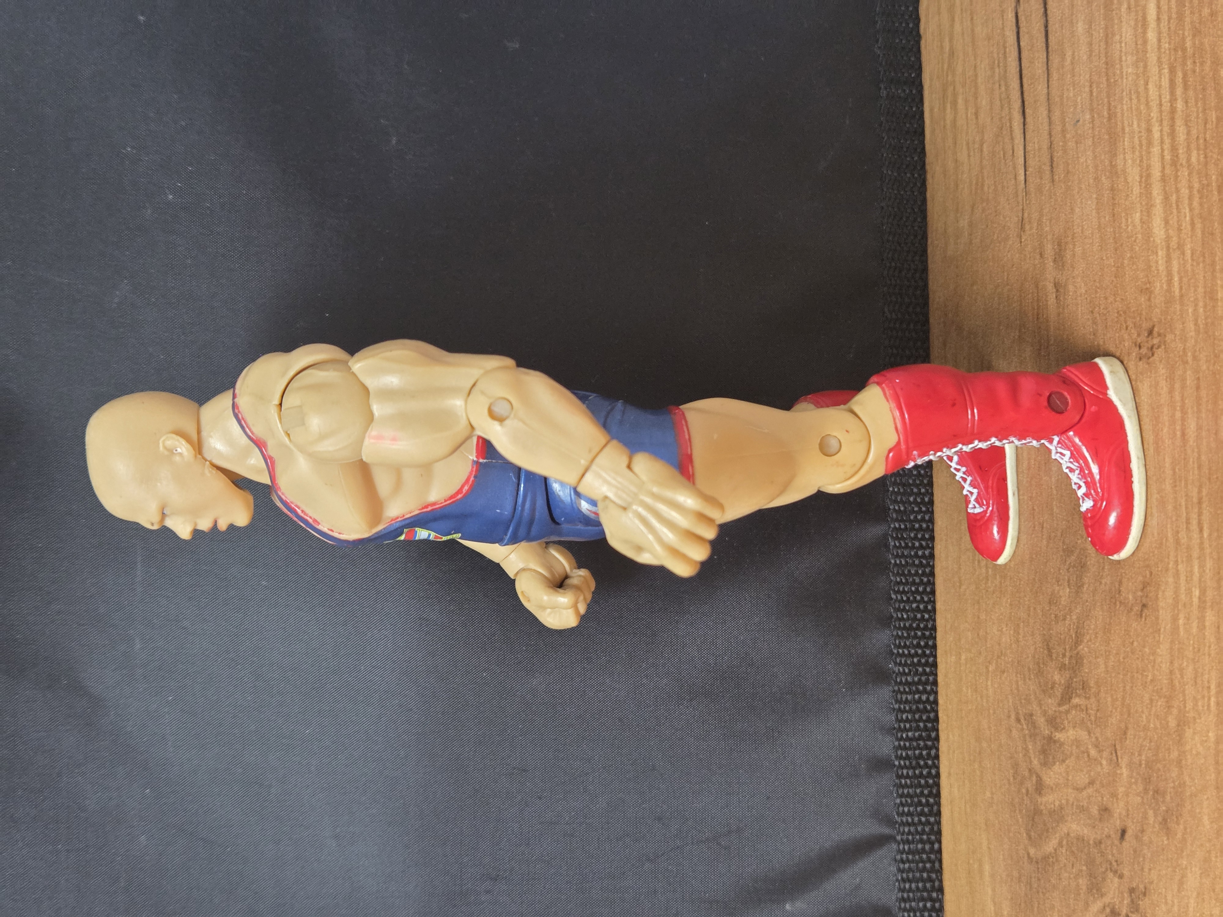 Vintage 2004 Jakks Pacific WWE Ruthless Aggression Series 6 Kurt Angle Wrestling Action Figure