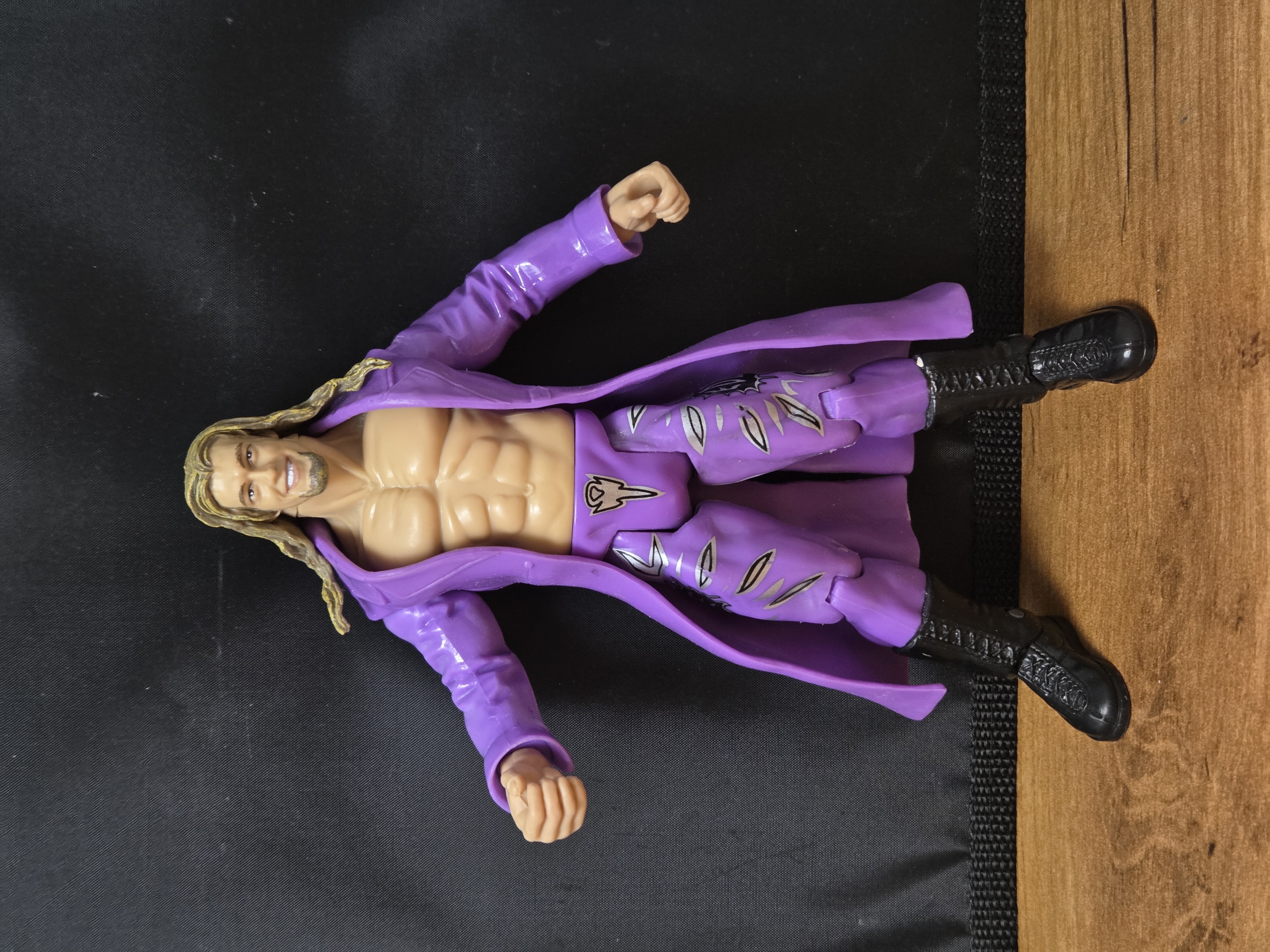 Vintage 2001 WWF/WWE Jakks Pacific TitanTron Live WrestleMania X-Seven Edge Wrestling Action Figure