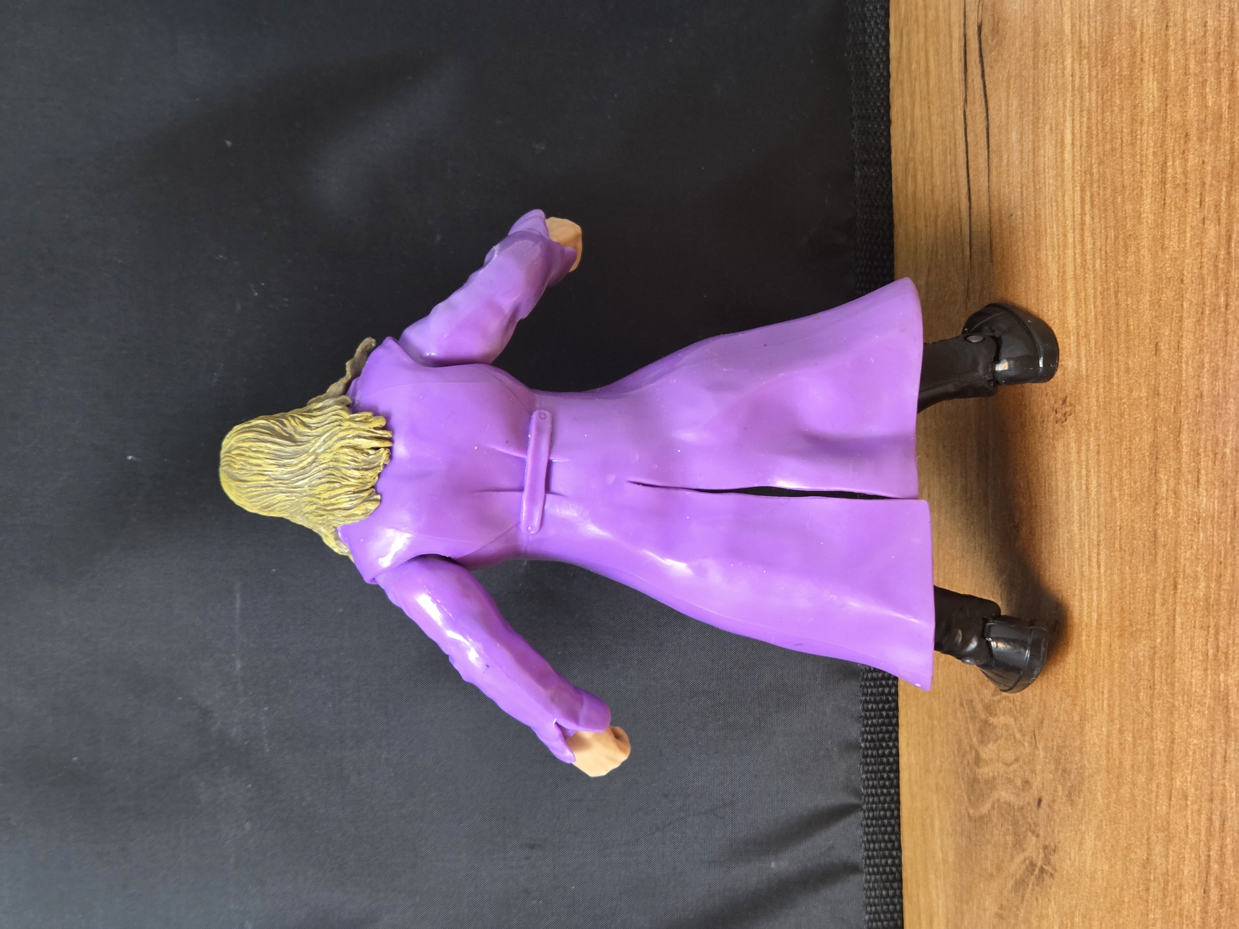 Vintage 2001 WWF/WWE Jakks Pacific TitanTron Live WrestleMania X-Seven Edge Wrestling Action Figure