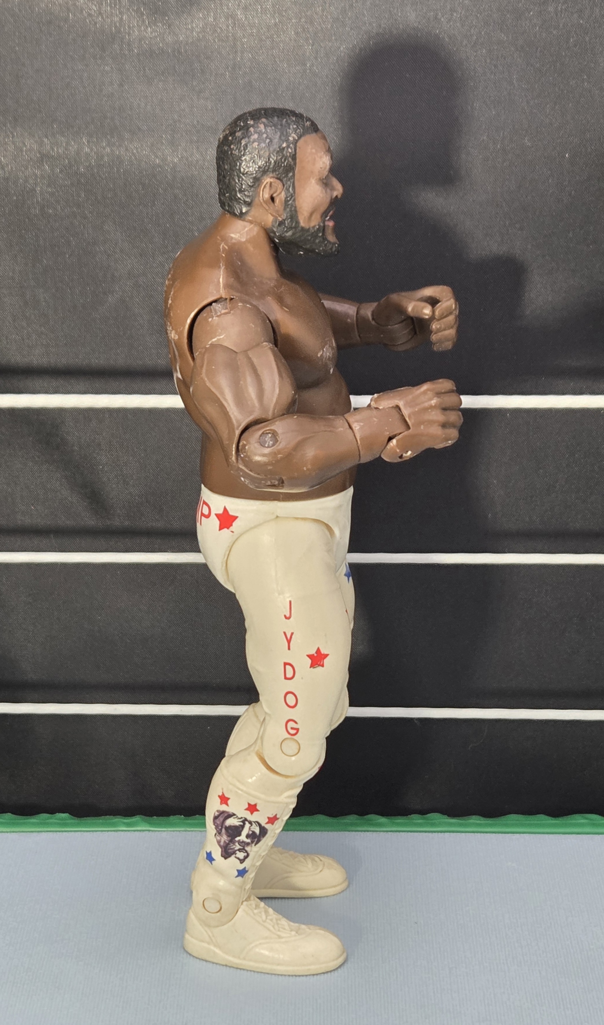 2004 WWE Jakks Pacific Classic Superstars Series 4 Junkyard Dog Vintage Wrestling Action Figure