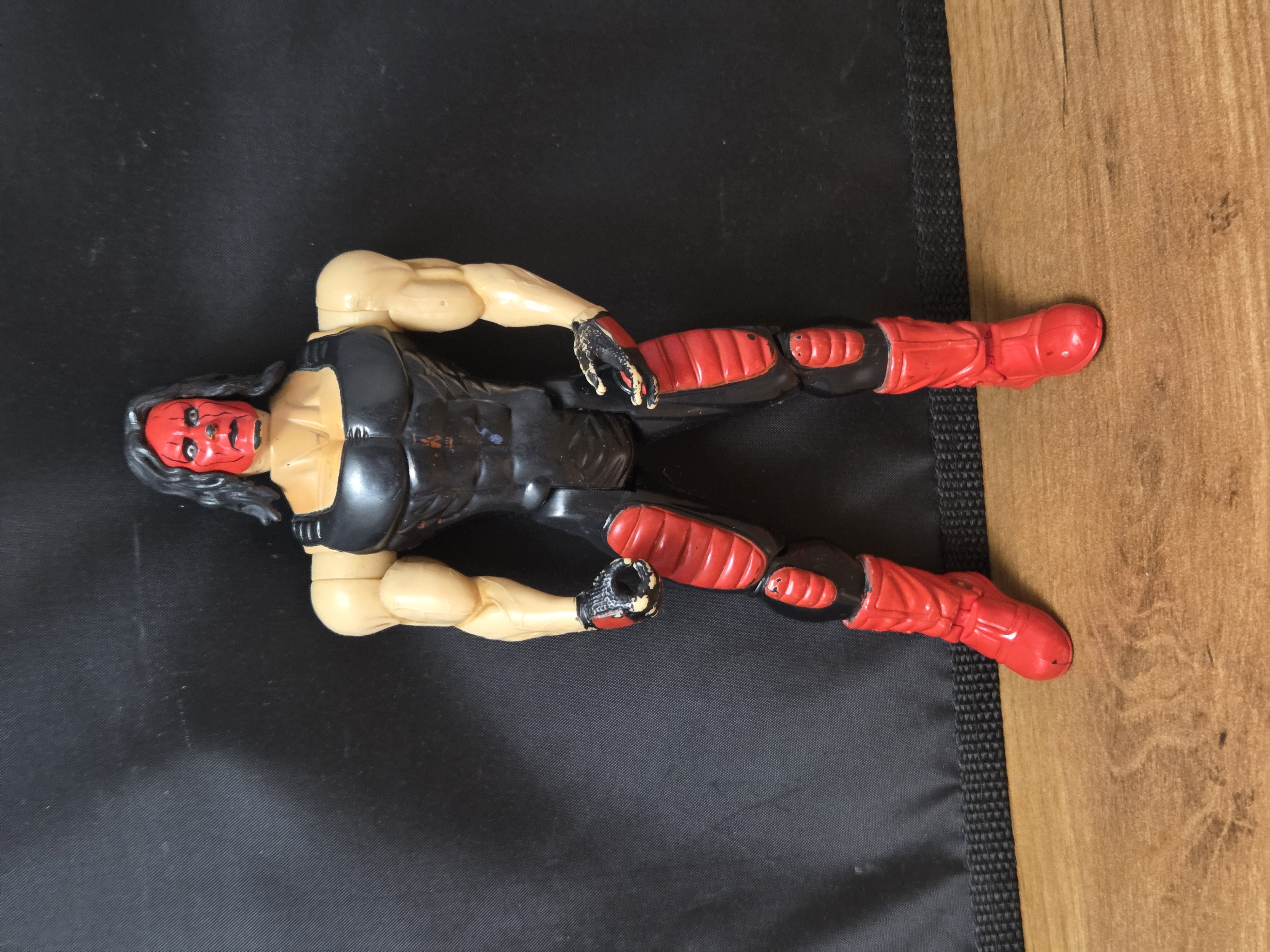 Vintage 1999 Toy Biz WCW Smash N Slam Sting Wrestling Action Figure