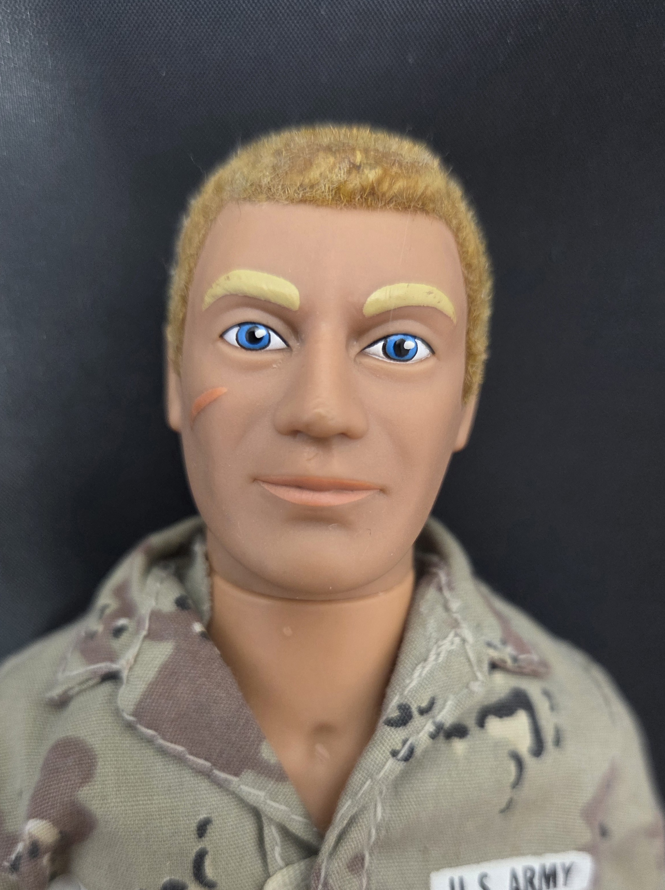 Vintage 1991 Hasbro G.I. Joe Hall Of Game 12" Duke Action Figure