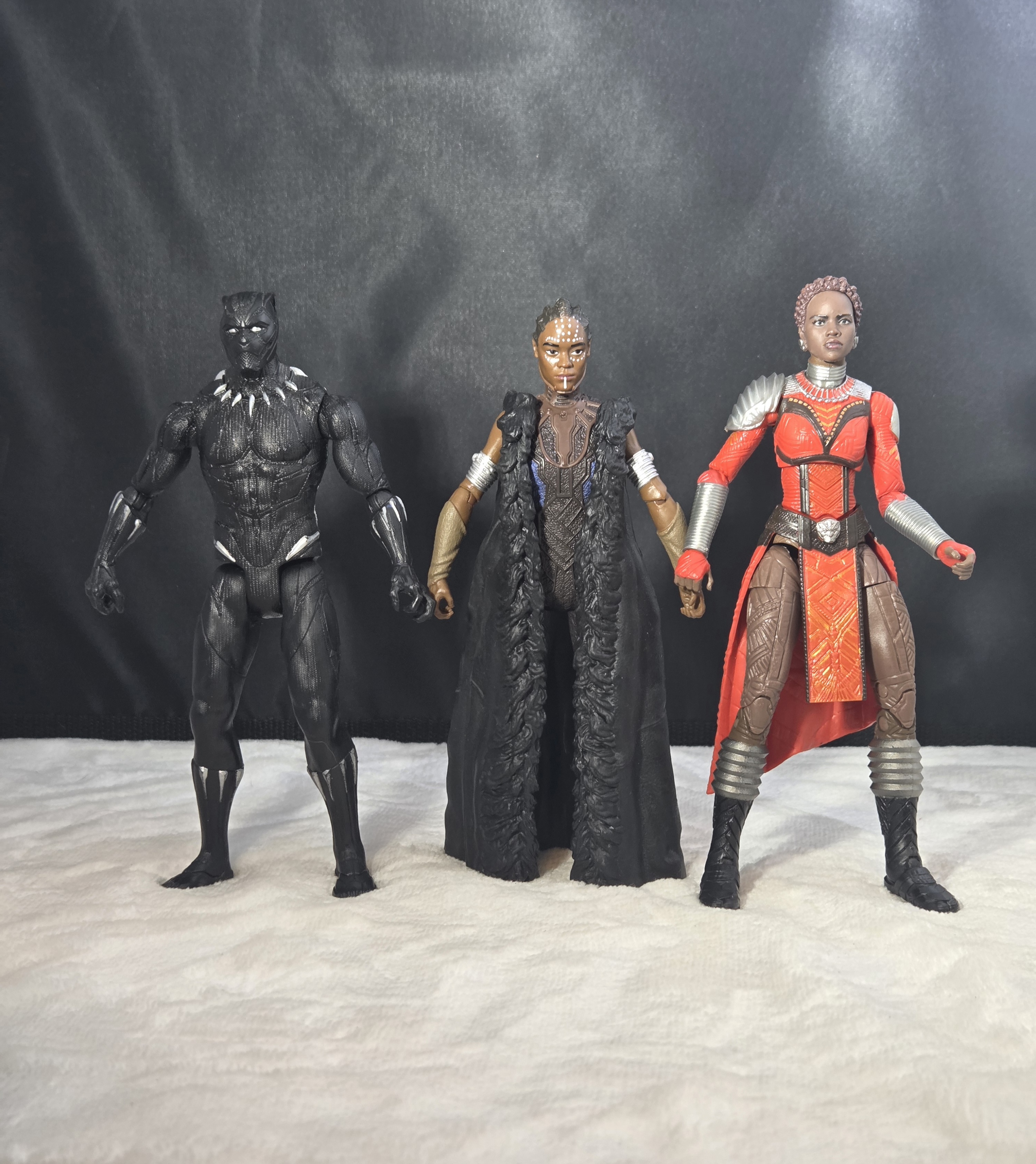 Bundle Of 3 DC Marvel Legends Action Figures - Black Panther, Nakia & Shuri