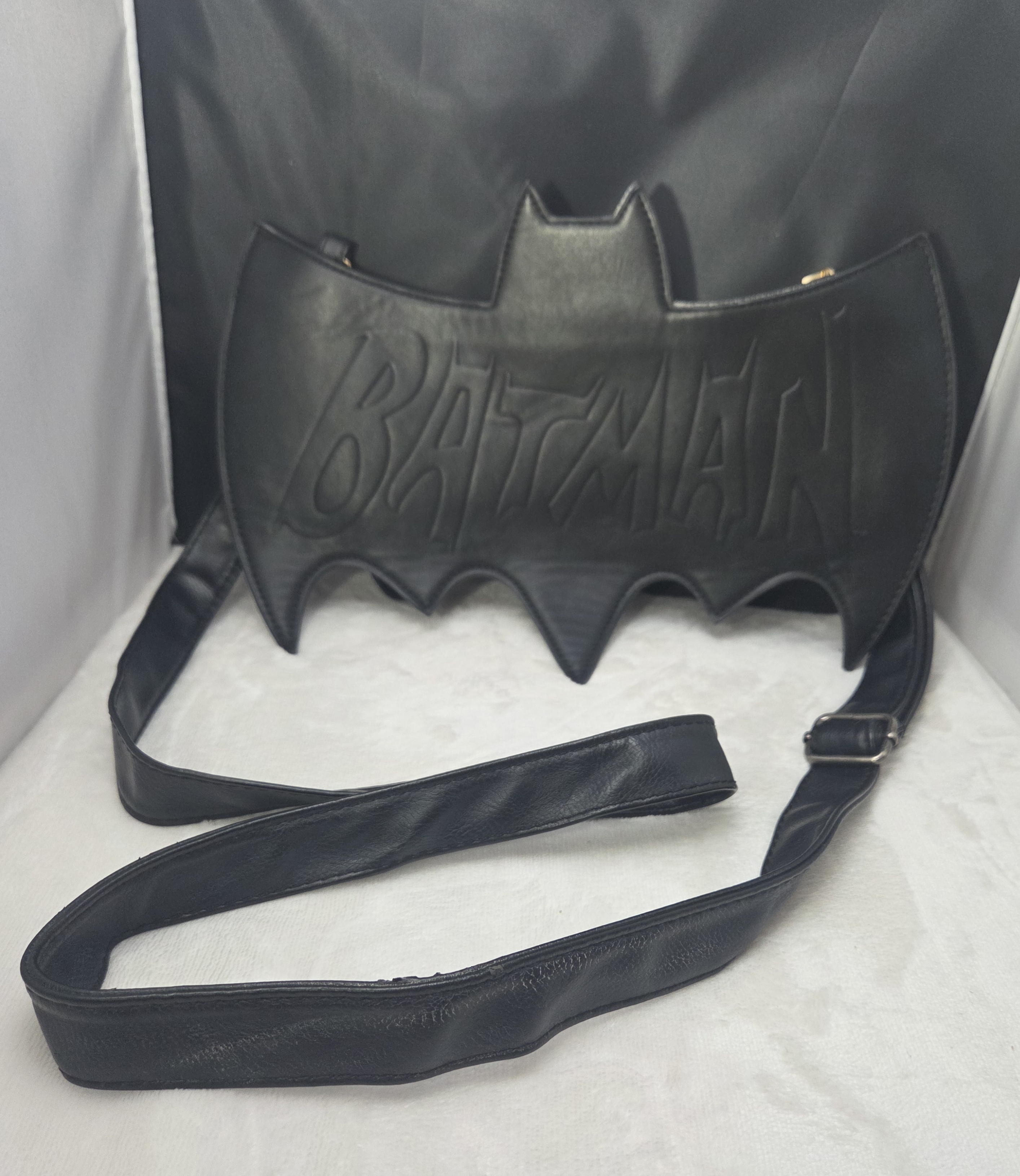 Loot Crate DC Comics Batman Faux Leather Clutch Bag Wristlet Purse