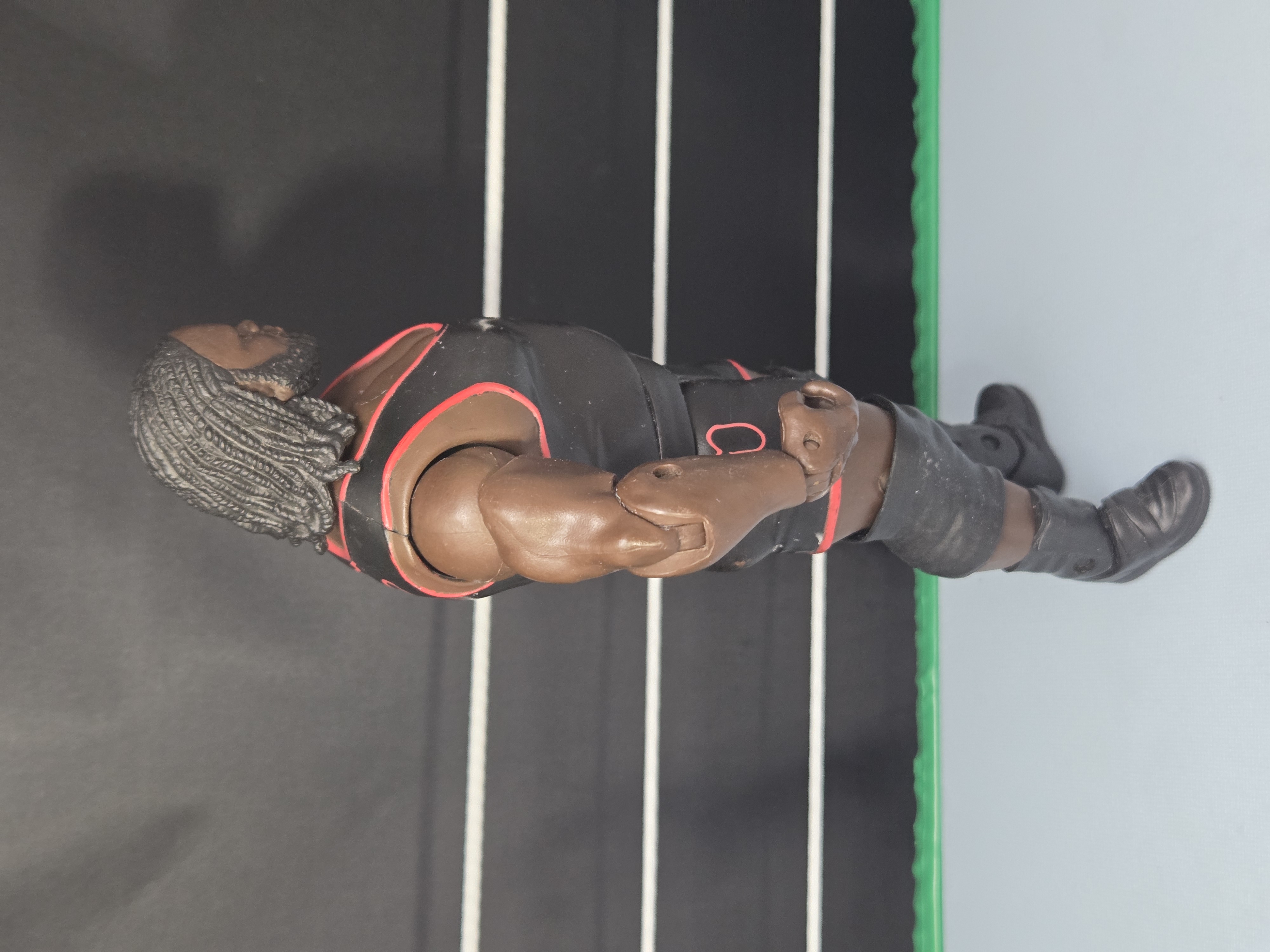 2010 WWE Mattel Basic Series 2 Mark Henry Wrestling Action Figure