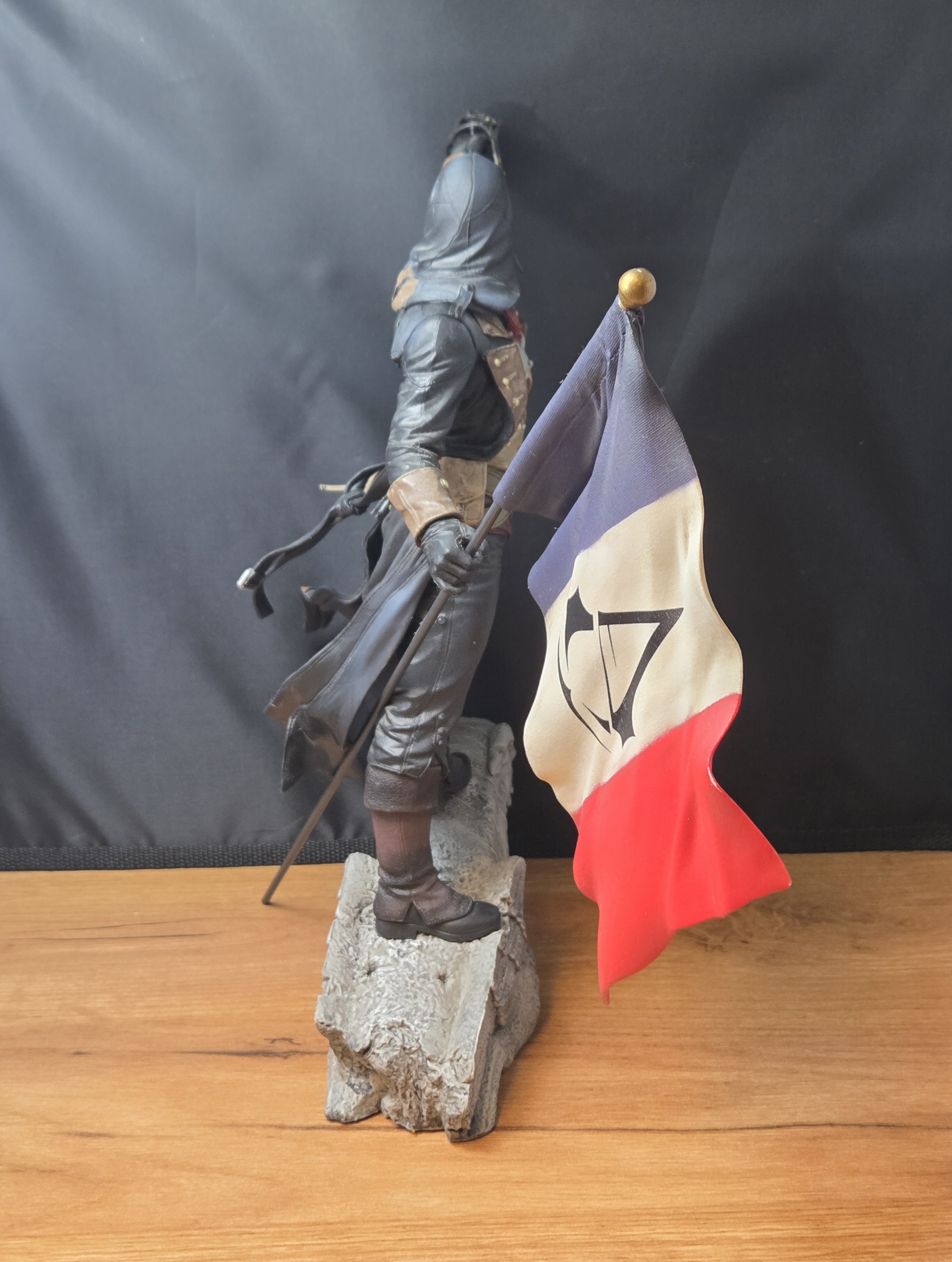 2014 Assassins Creed: Unity Arno Dorian Limited Edition PVC Collectors Statue