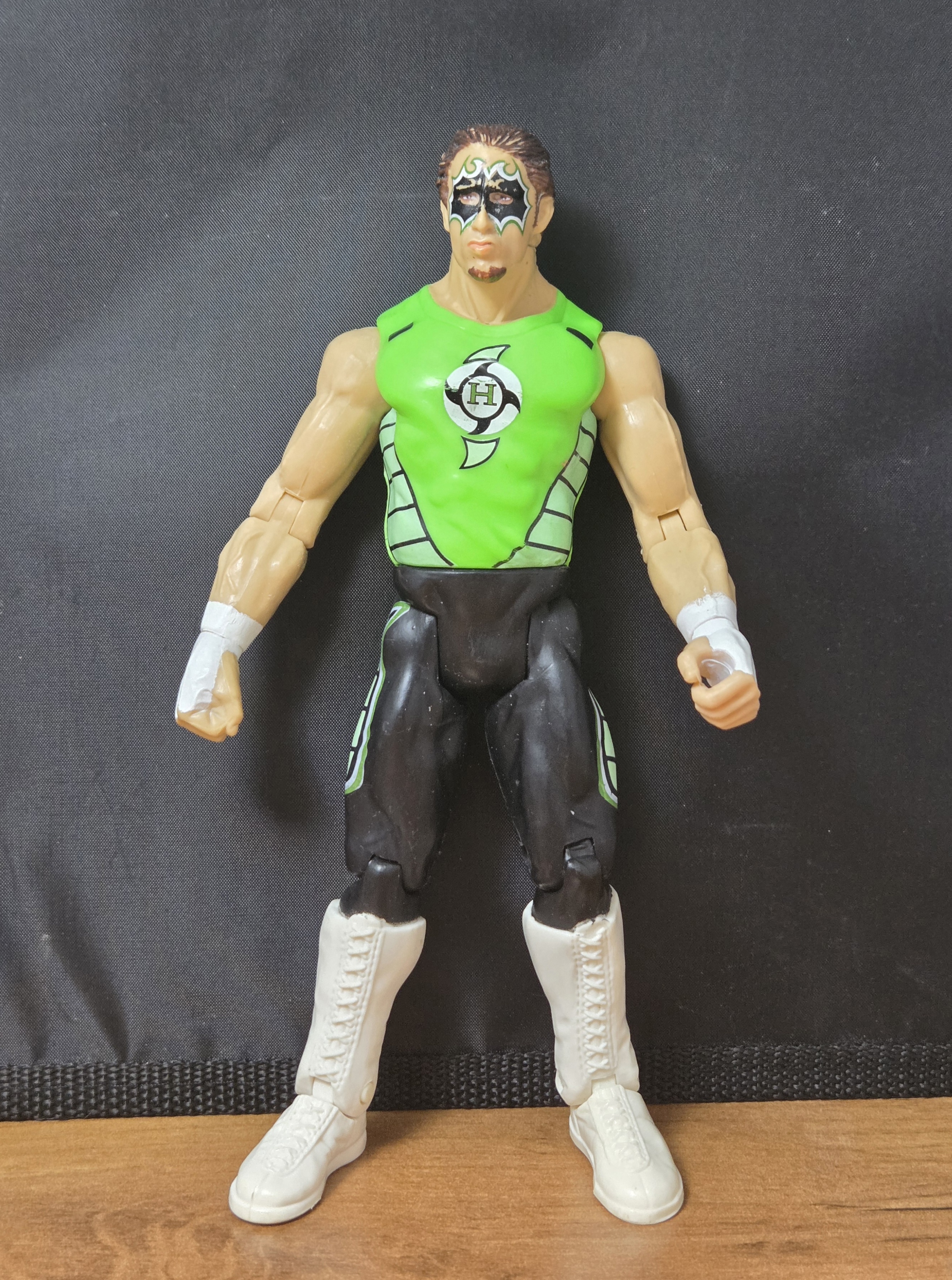 Vintage 2002 WWE Jakks Pacific SmackDown Draft TitanTron Live The Hurricane Wrestling Action Figure