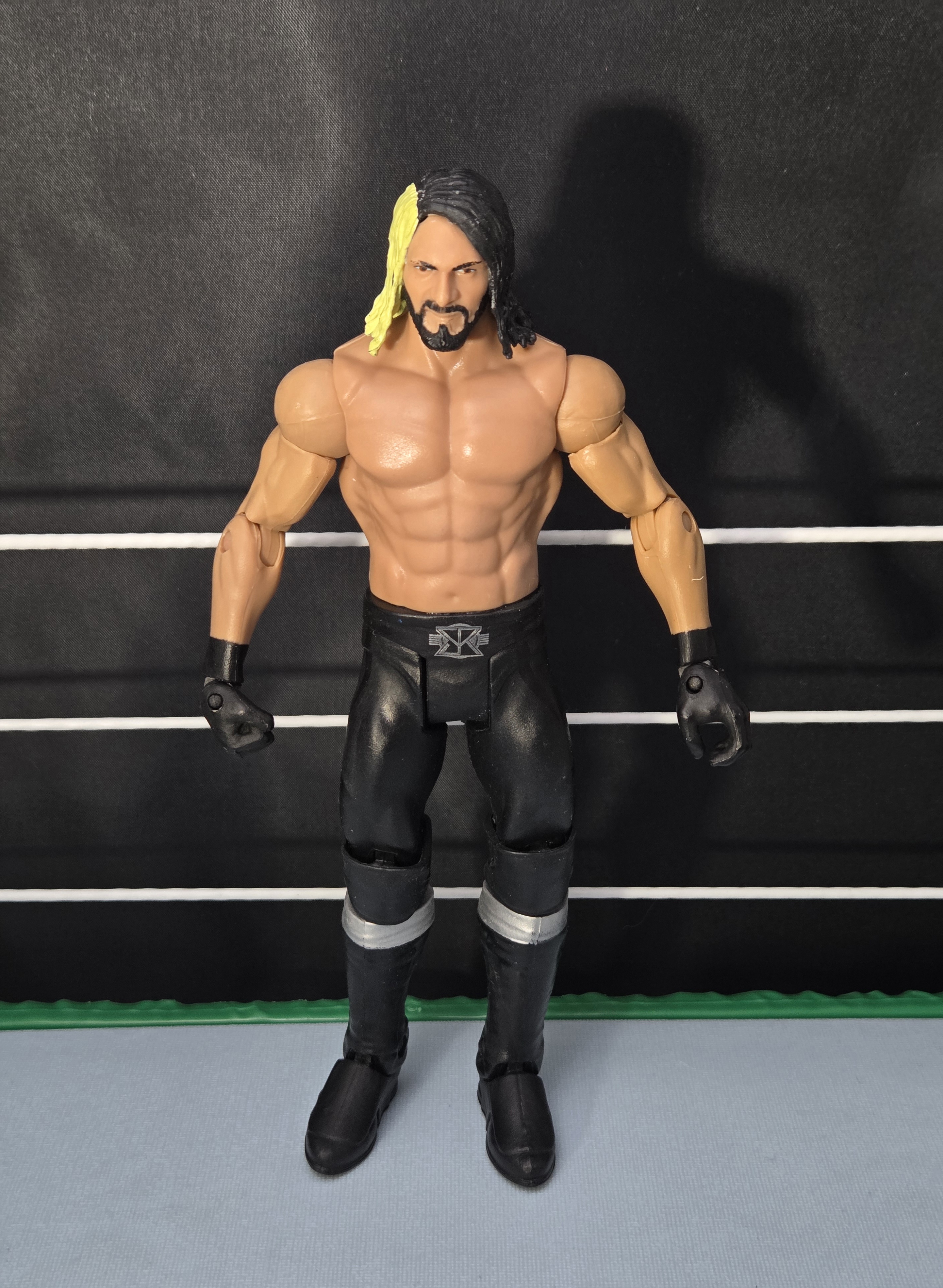 2015 Mattel WWE Basic Battle Pack Series 36 Seth Rollins Wrestling Action Figure