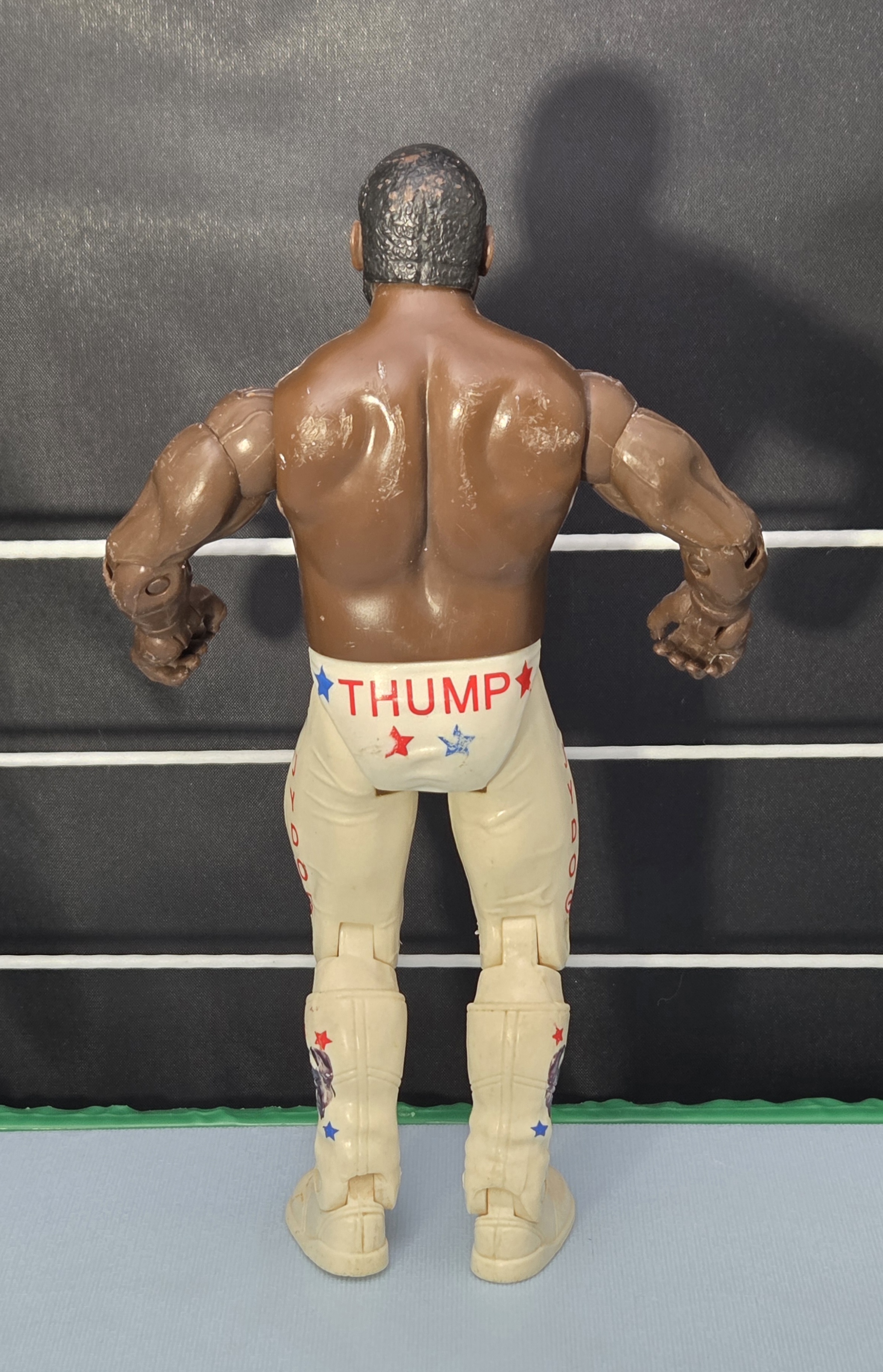 2004 WWE Jakks Pacific Classic Superstars Series 4 Junkyard Dog Vintage Wrestling Action Figure