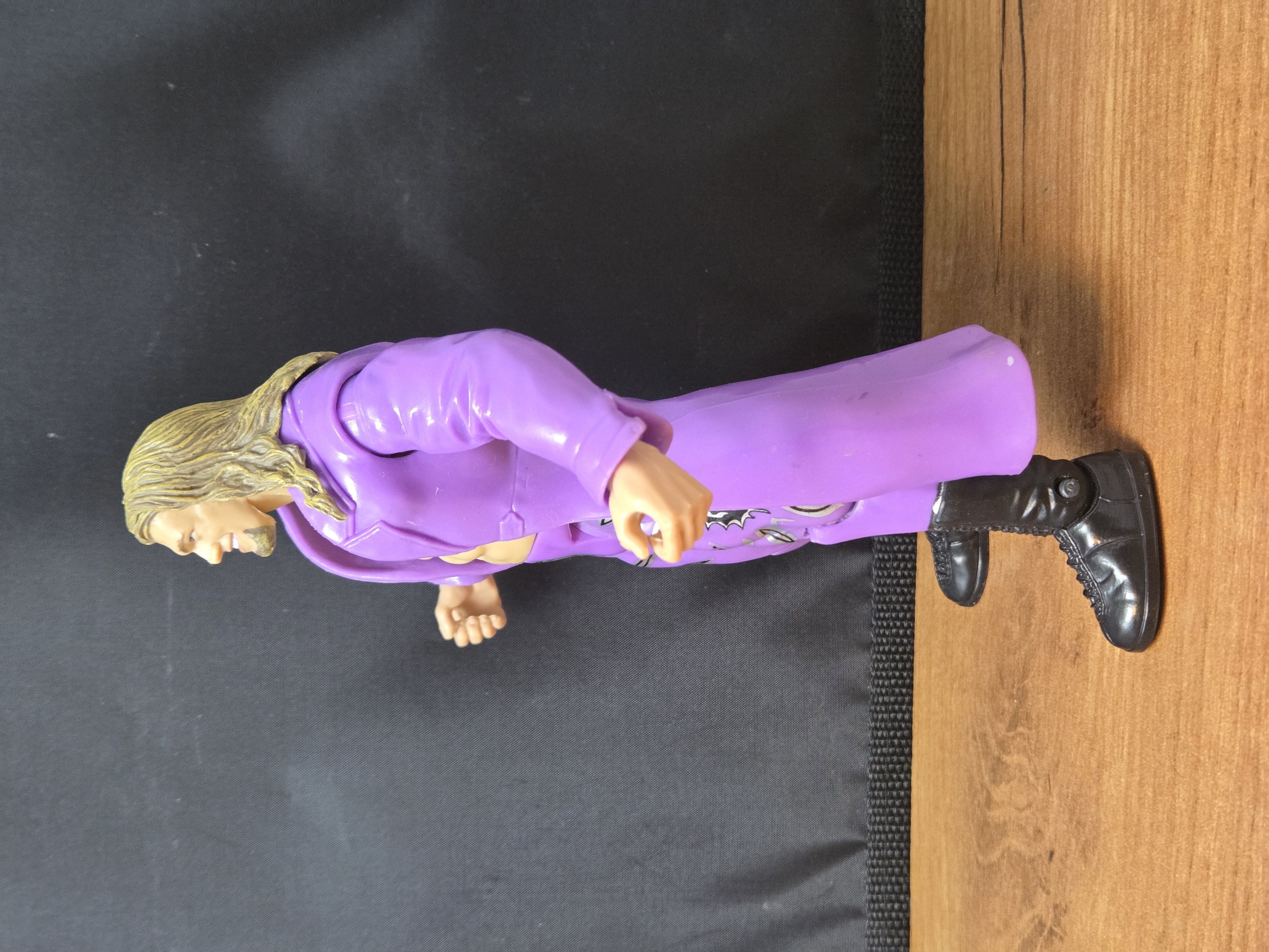 Vintage 2001 WWF/WWE Jakks Pacific TitanTron Live WrestleMania X-Seven Edge Wrestling Action Figure