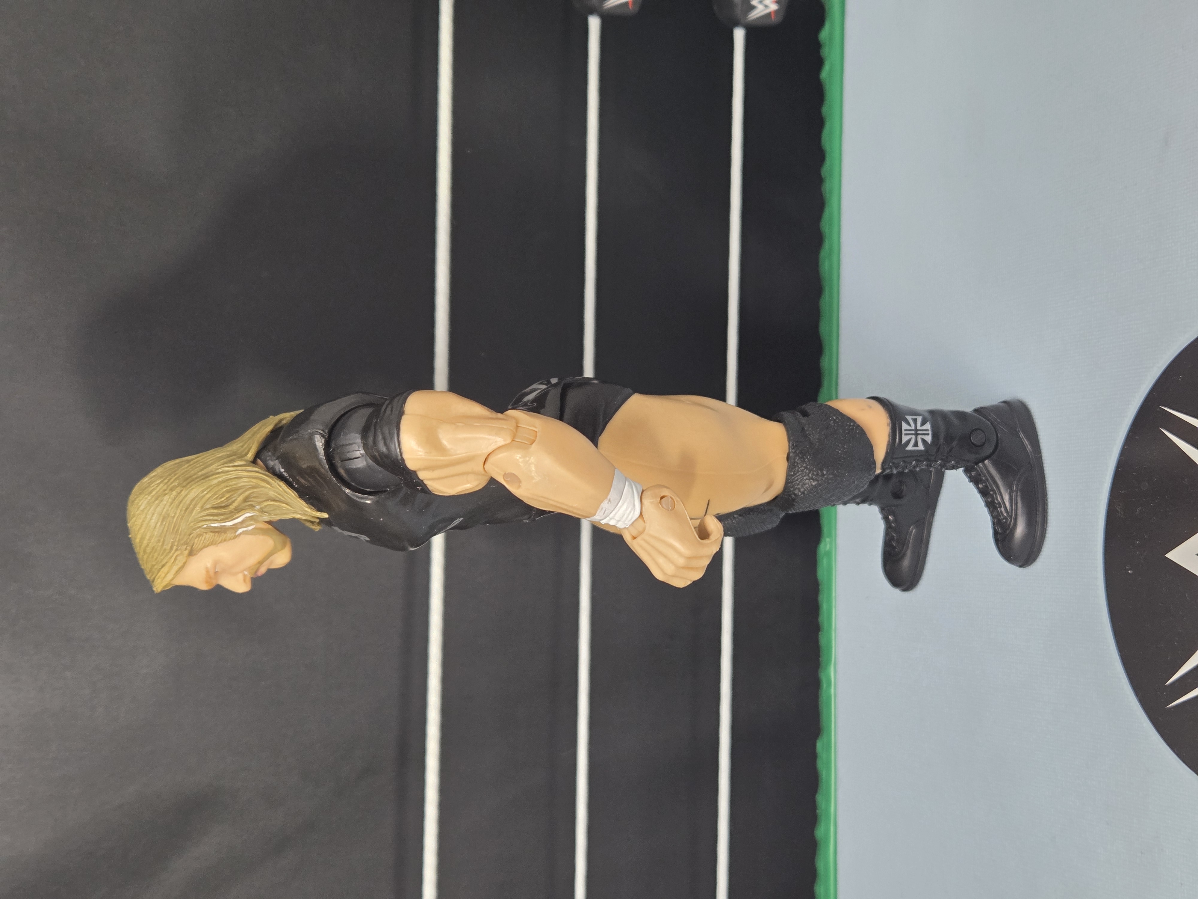 Vintage 2003 WWE Jakks Pacific Triple H Wrestling Action Figure