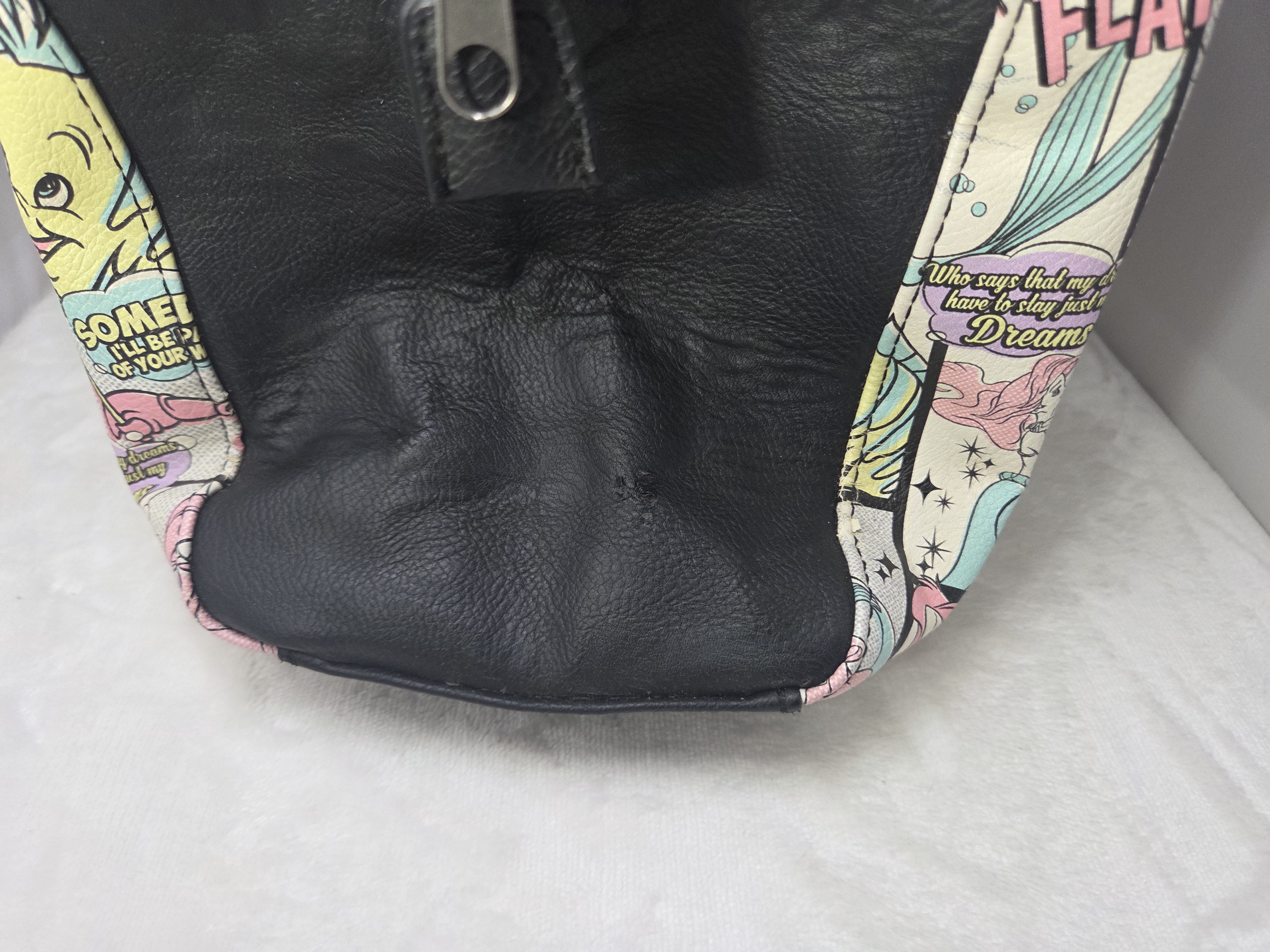 Loungefly Disney The Little Mermaid Ariel Crossbody Comic Purse