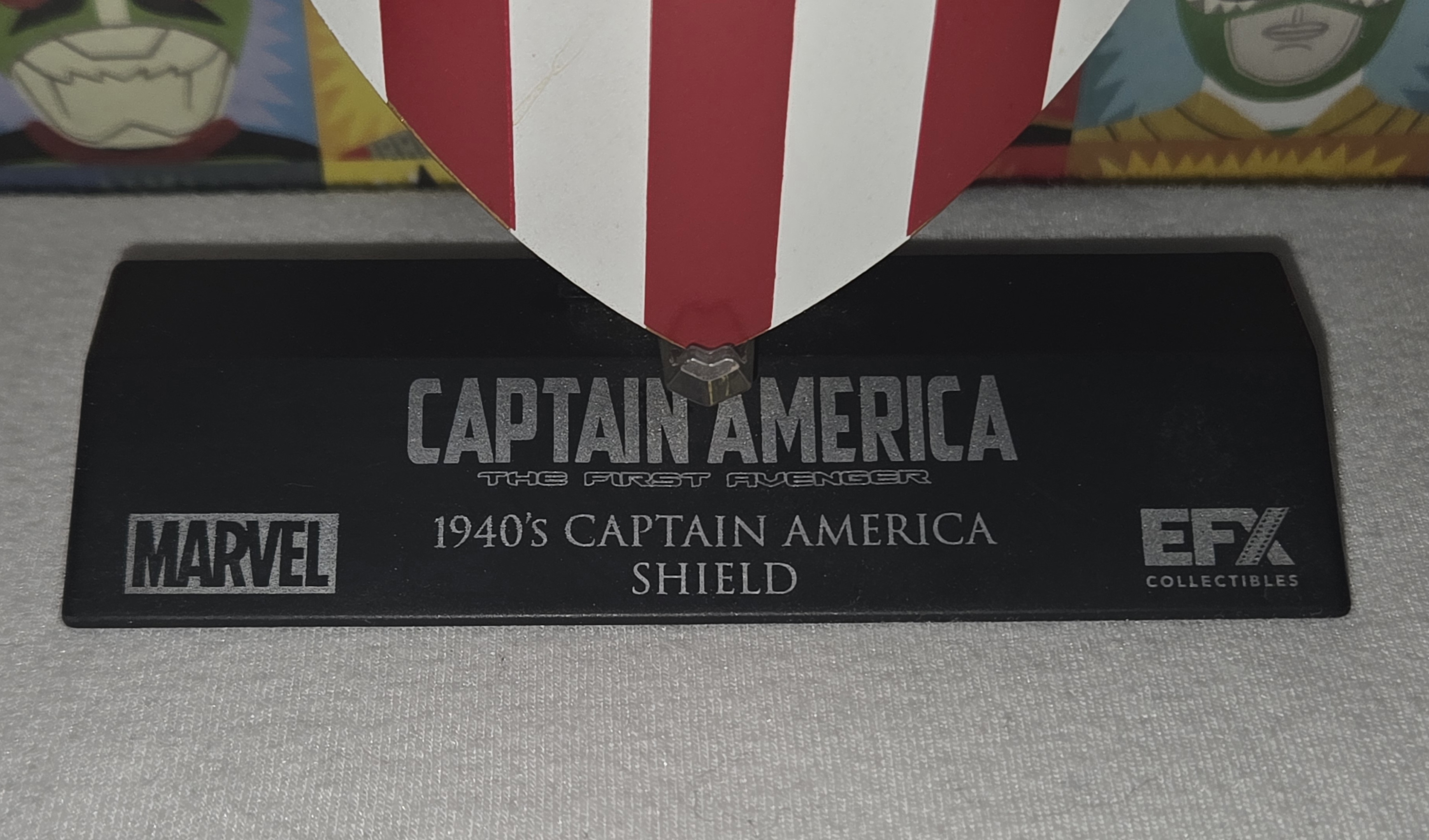 Marvel Captain America EFX Collectibles 1940's Mini Shield W/Stand (N2)