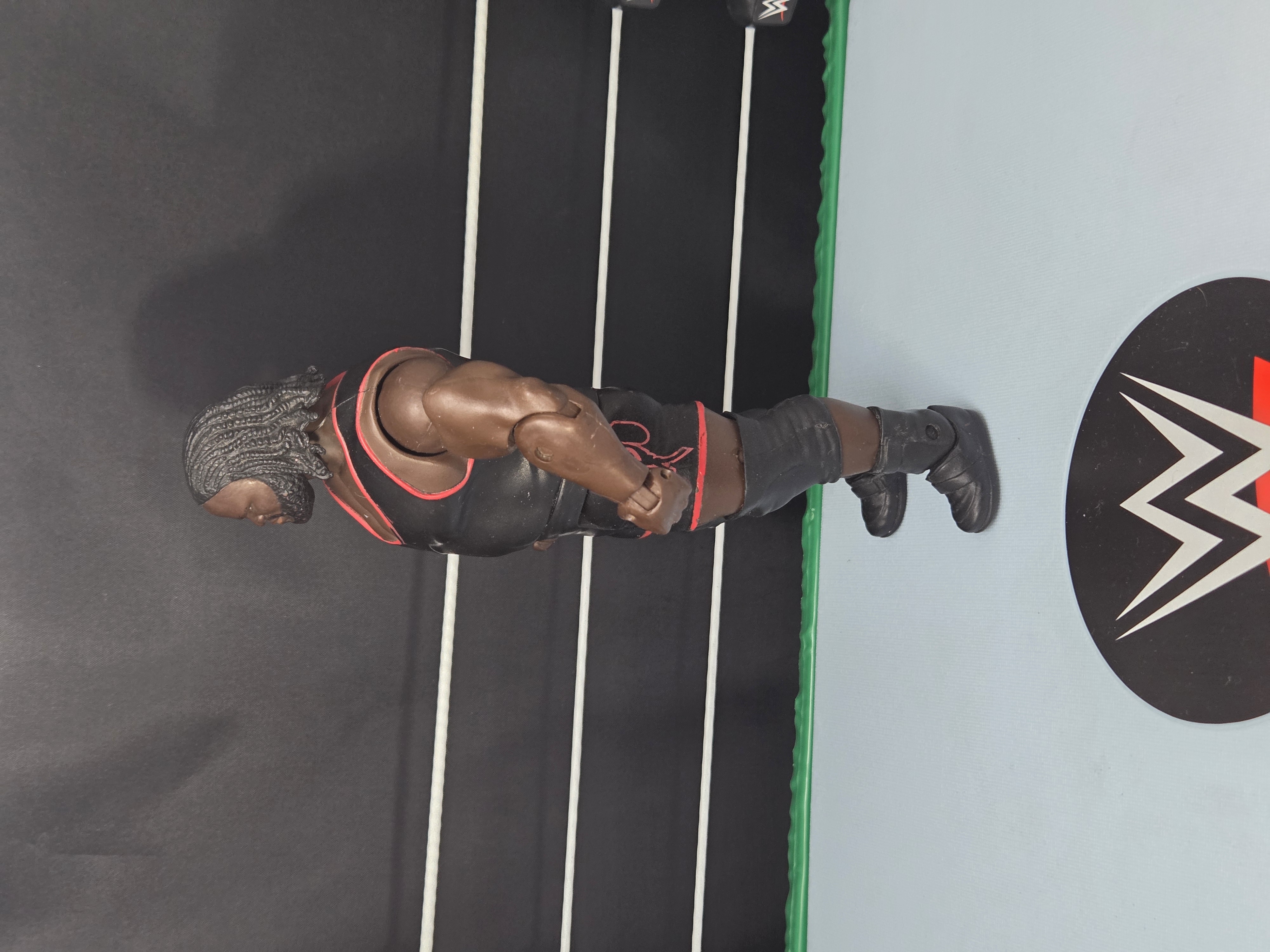 2010 WWE Mattel Basic Series 2 Mark Henry Wrestling Action Figure