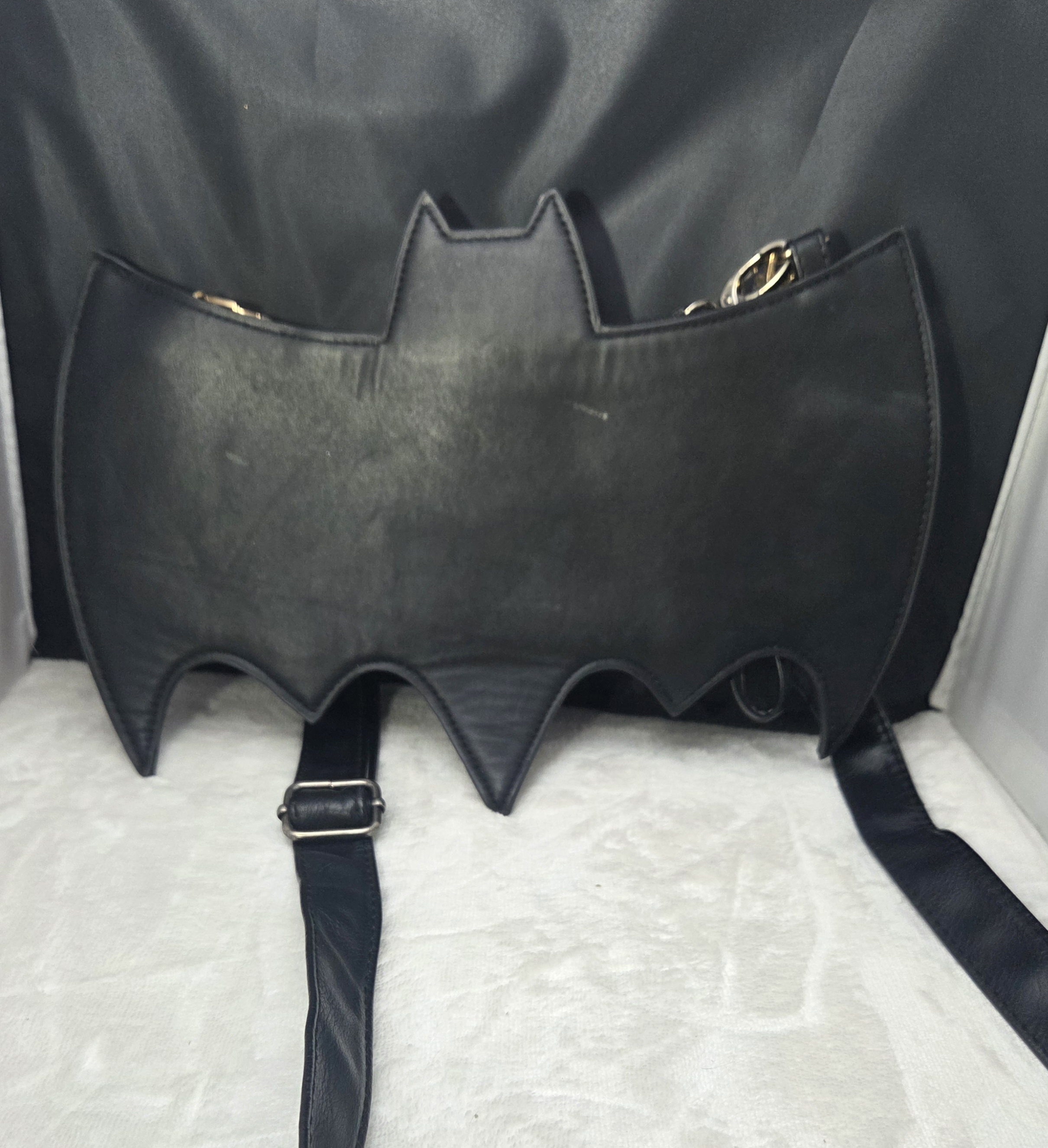 Loot Crate DC Comics Batman Faux Leather Clutch Bag Wristlet Purse
