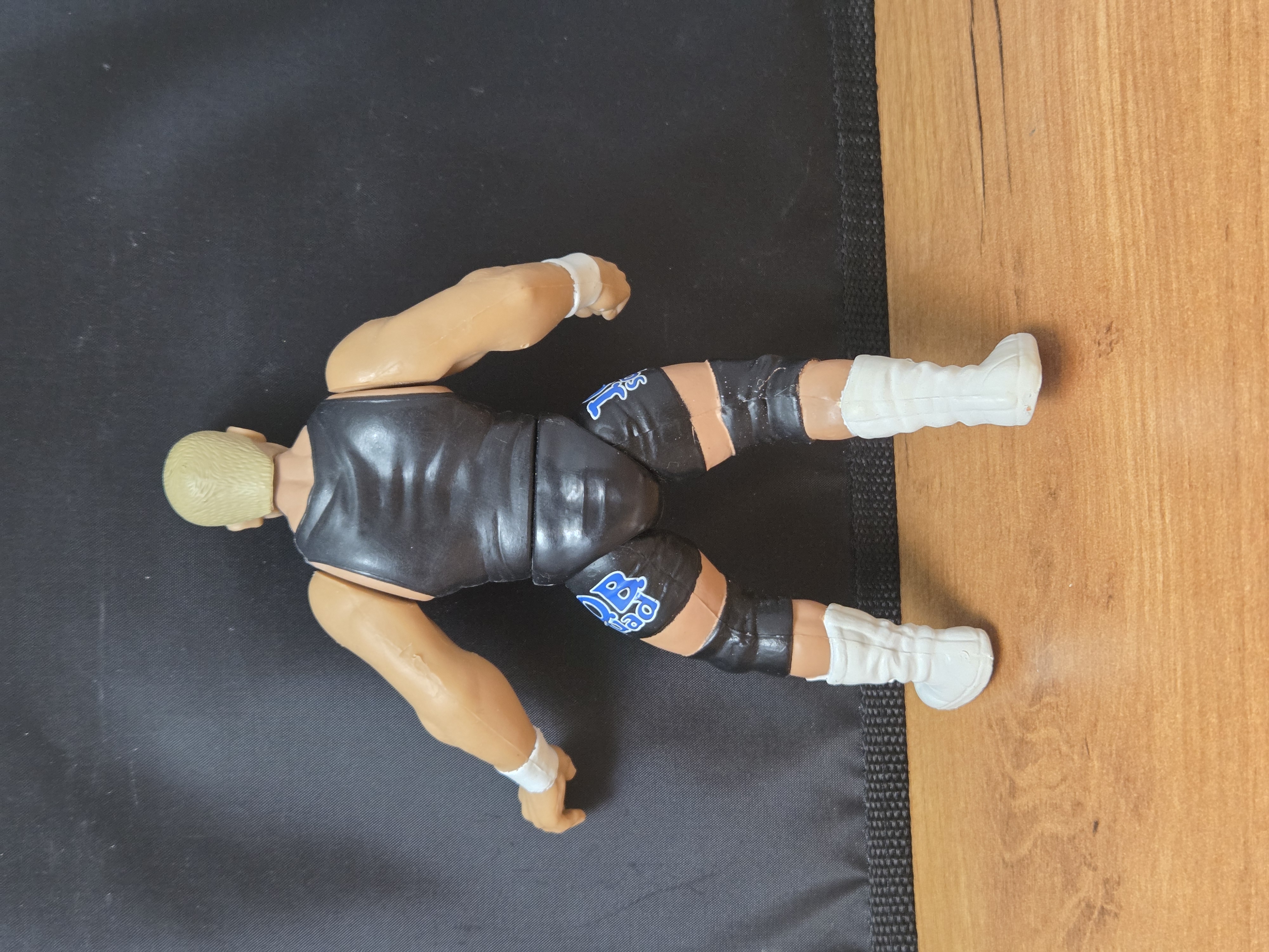 Vintage 1999 WWF/WWE Jakks Pacific Superstars Series 9 Bob Holly Wrestling Action Figure