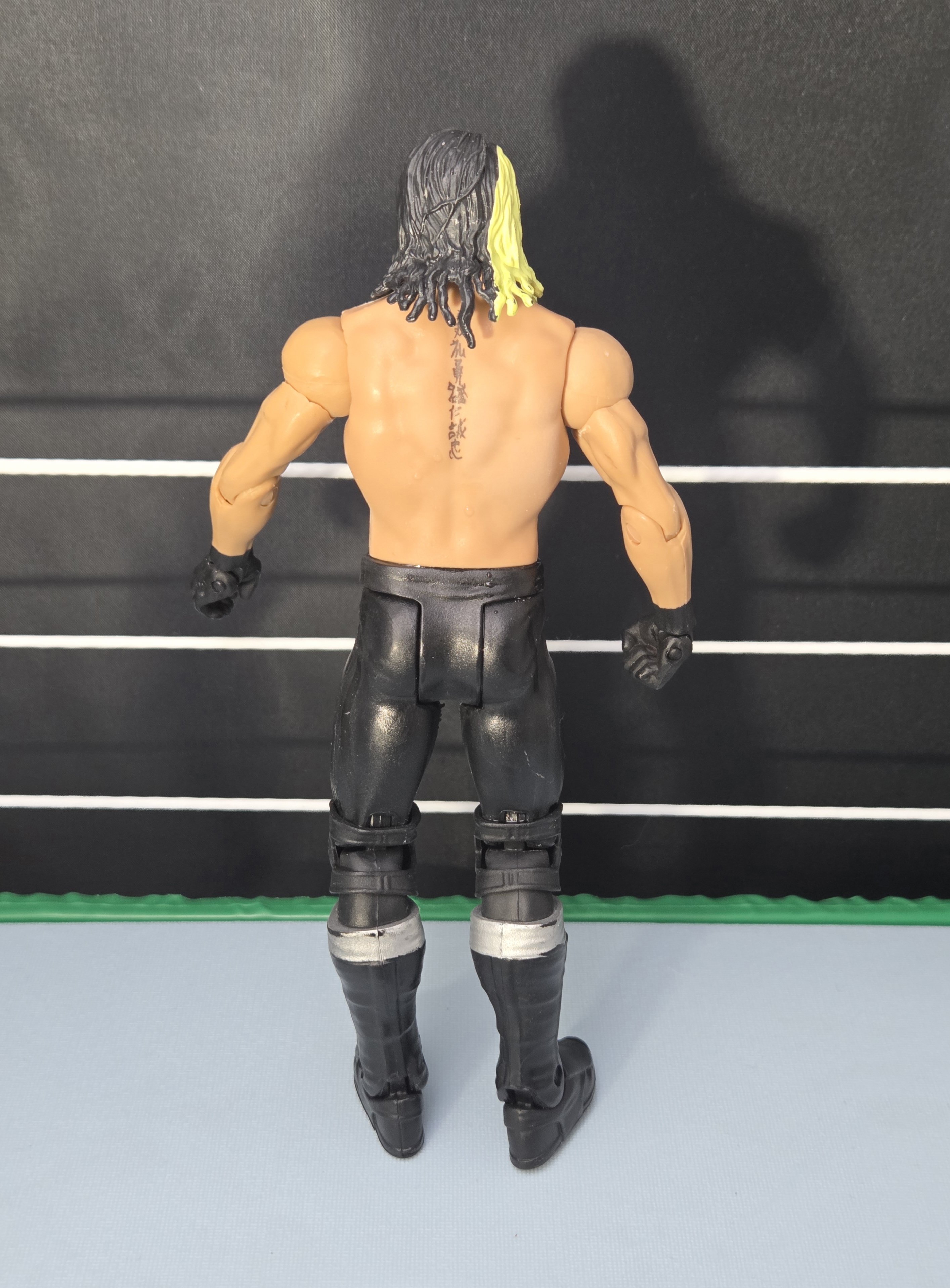 2015 Mattel WWE Basic Battle Pack Series 36 Seth Rollins Wrestling Action Figure