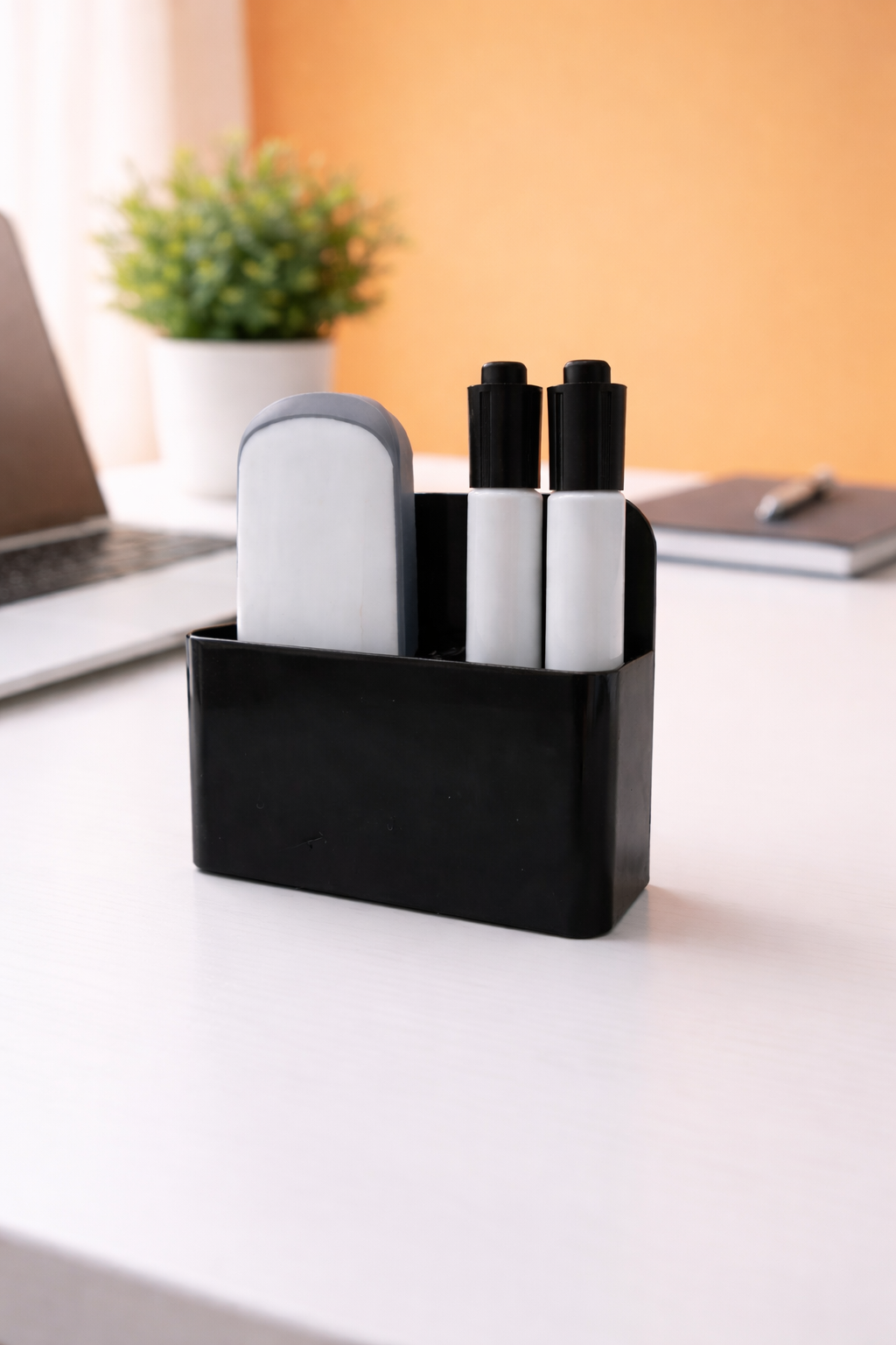 Porta Marcador Magnético Grande 12x10x4 cm