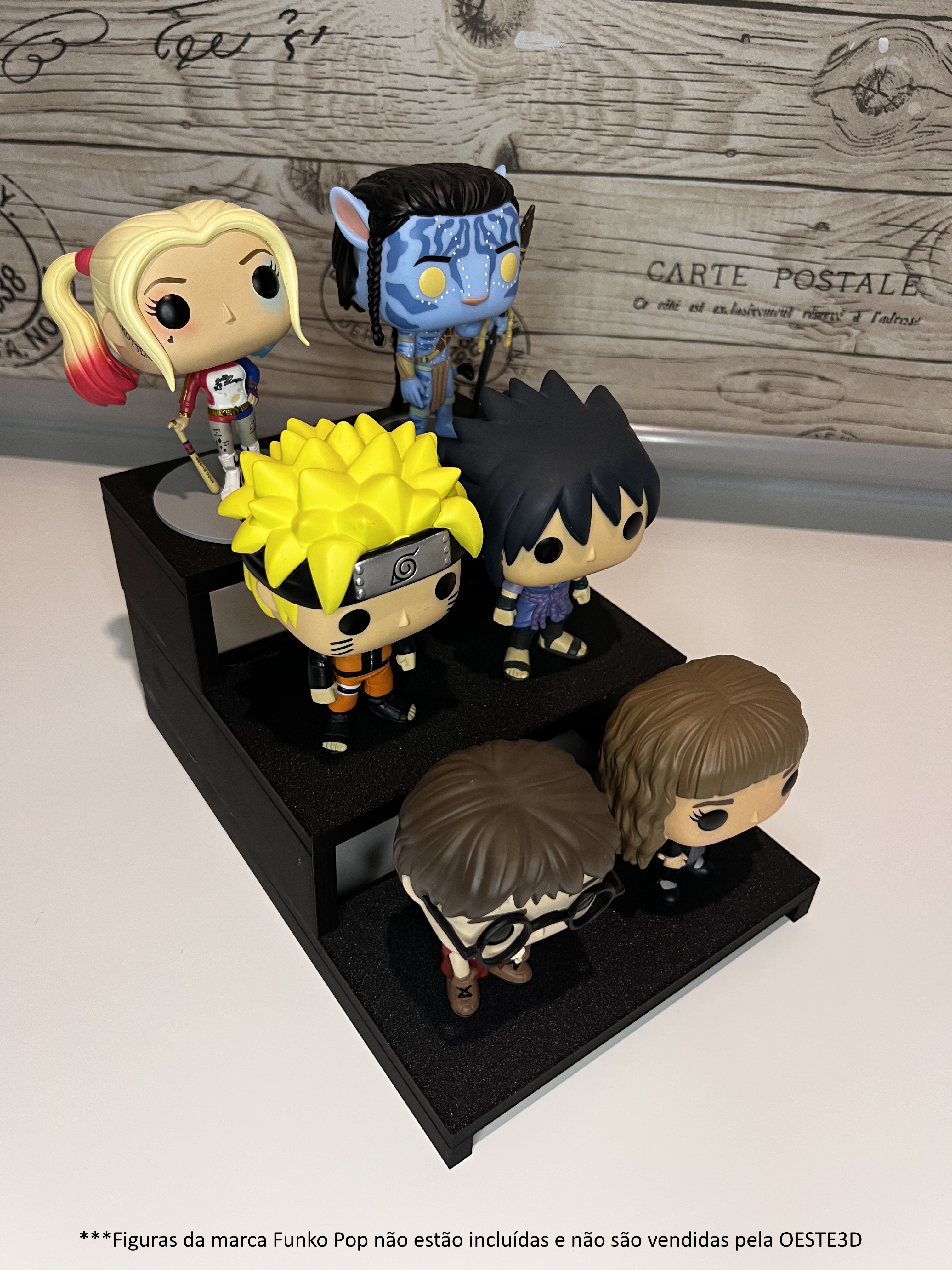 Prateleira para colecionáveis