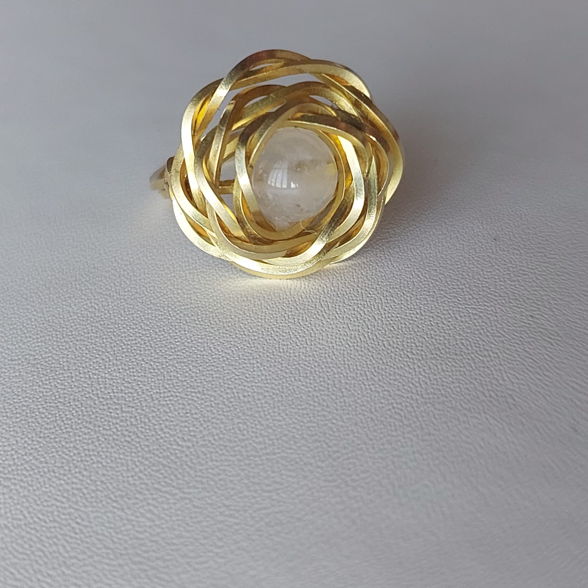 Golden Wire Pearl Ring