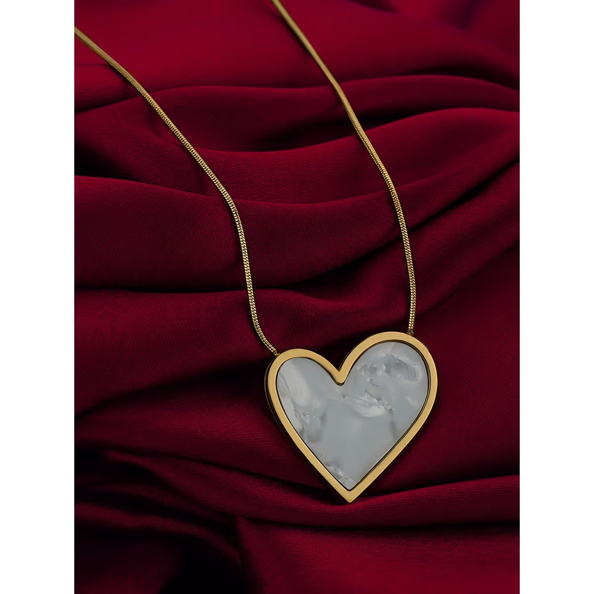 Gold Heart Pendant Necklace